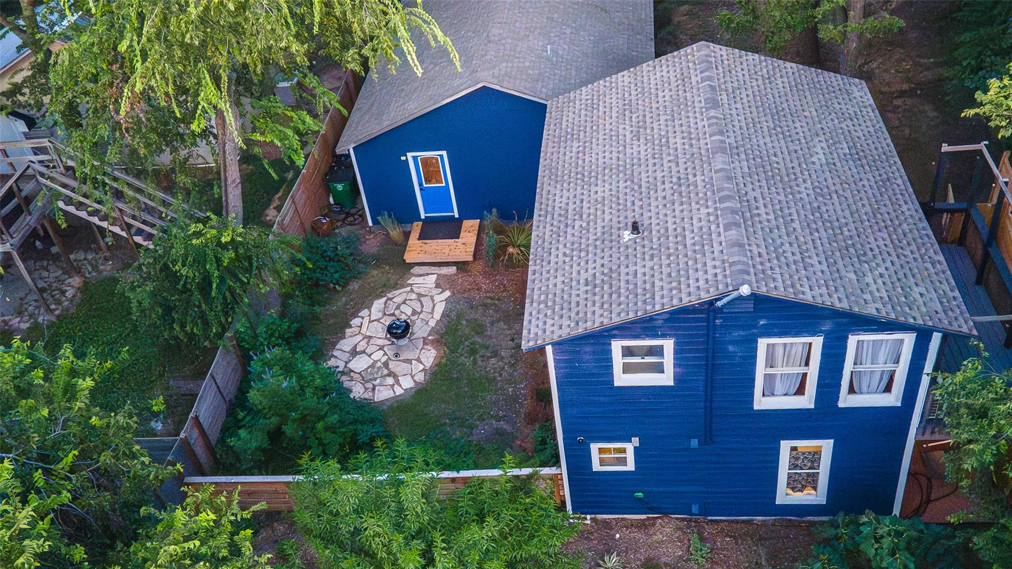 1148 Gunter St # A & B, Austin, TX 78721