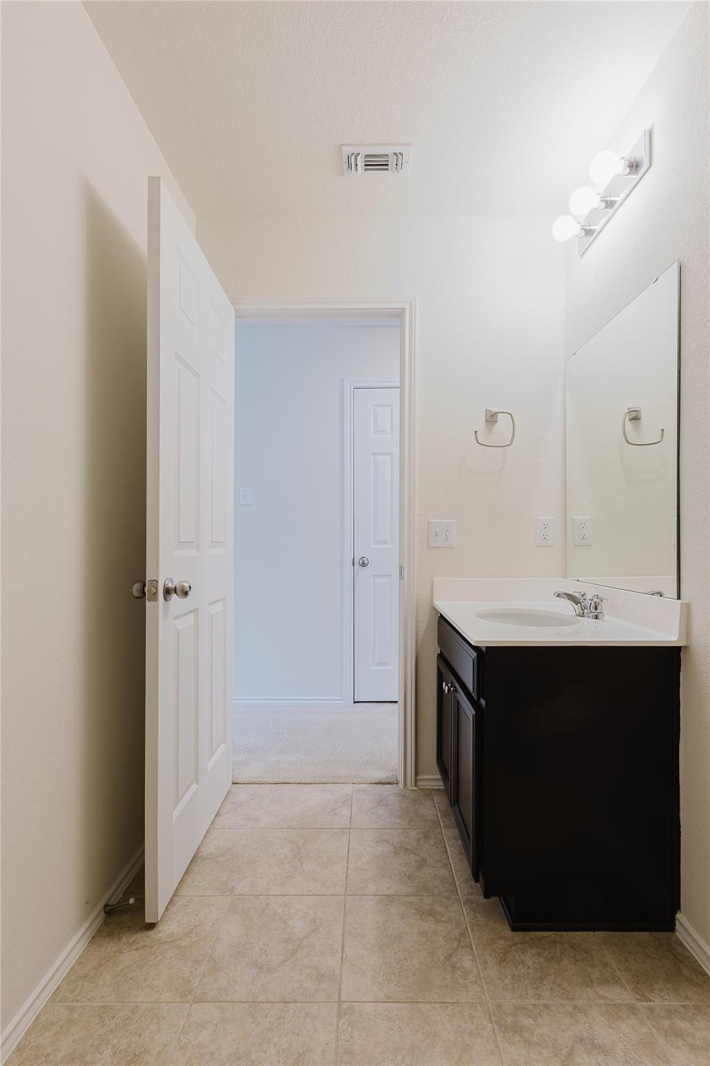529 Gray Hawk Rdg, Leander, TX 78641