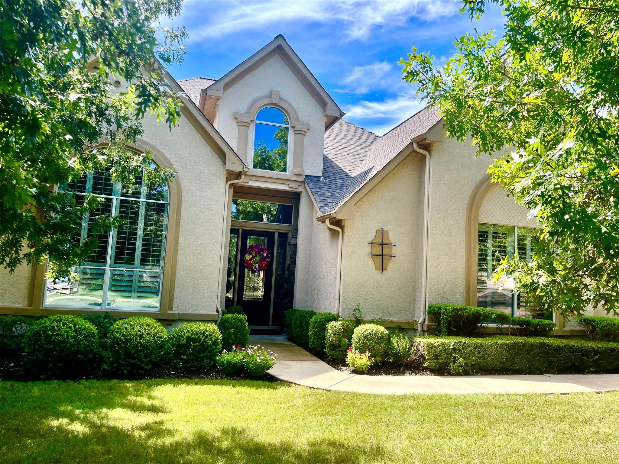 111 Whitley Dr, Austin, TX 78738