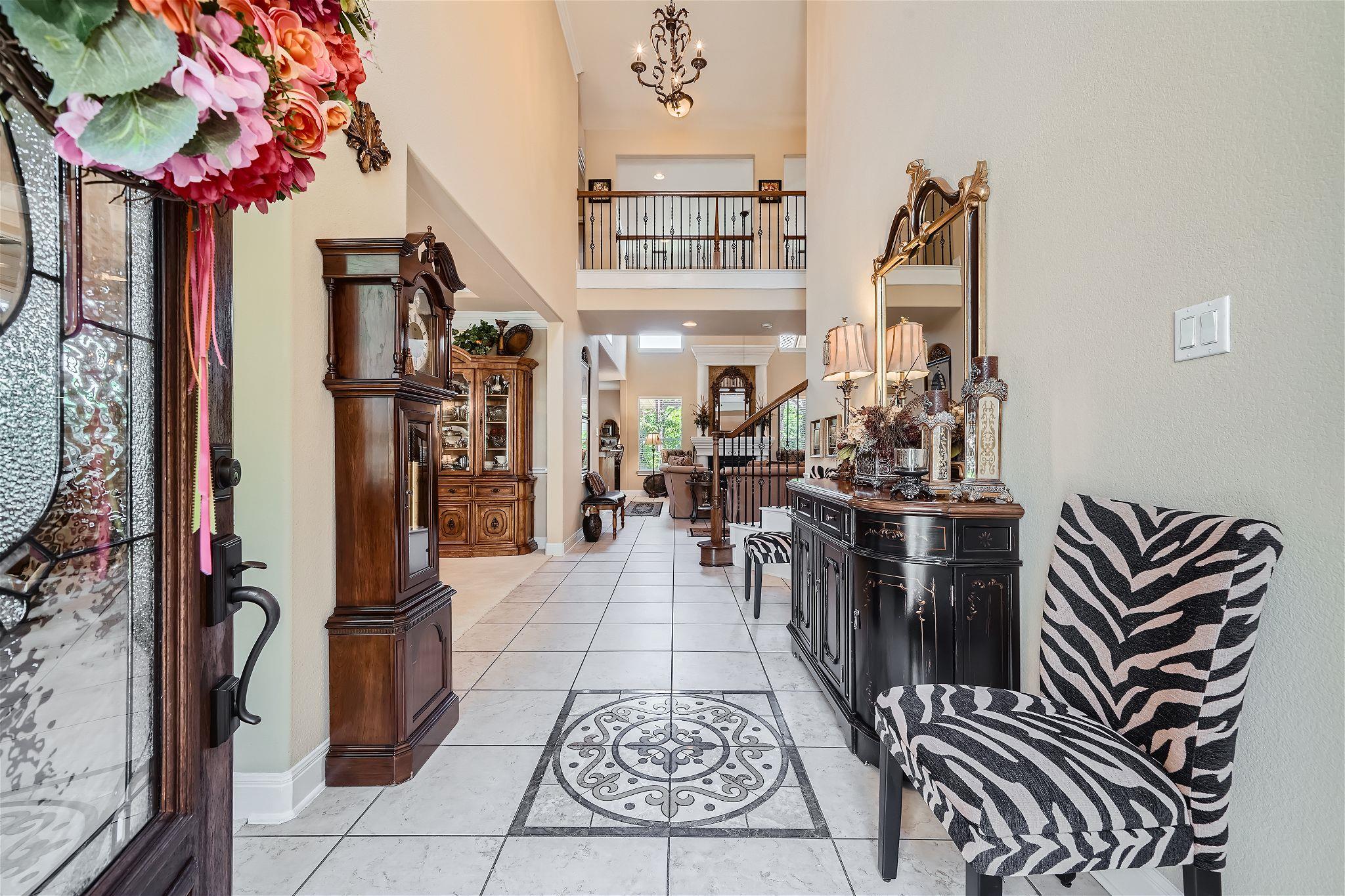 111 Whitley Dr, Austin, TX 78738