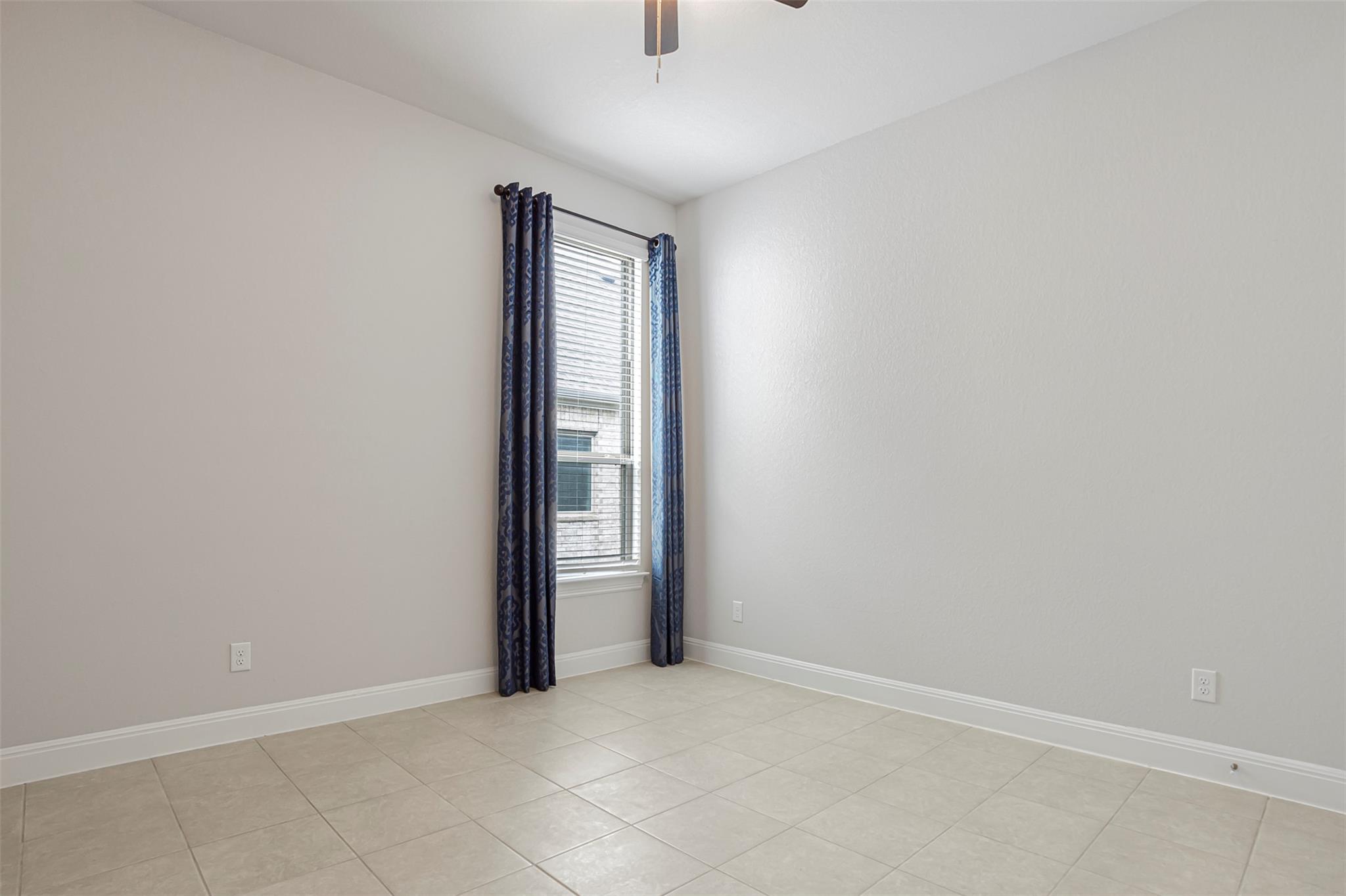 728 Landing Ln, Leander, TX 78641