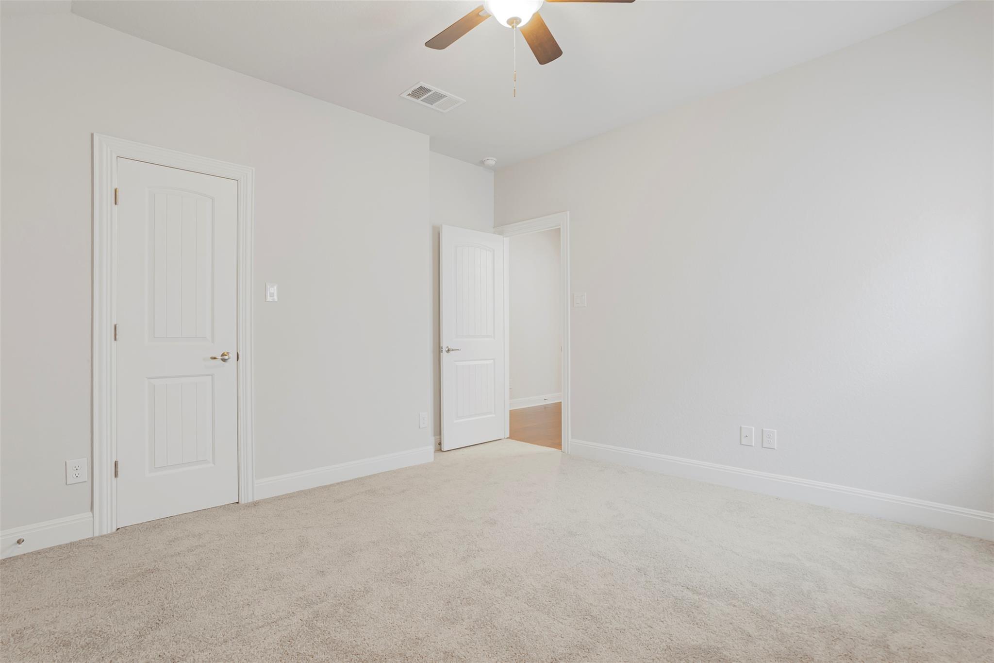 728 Landing Ln, Leander, TX 78641