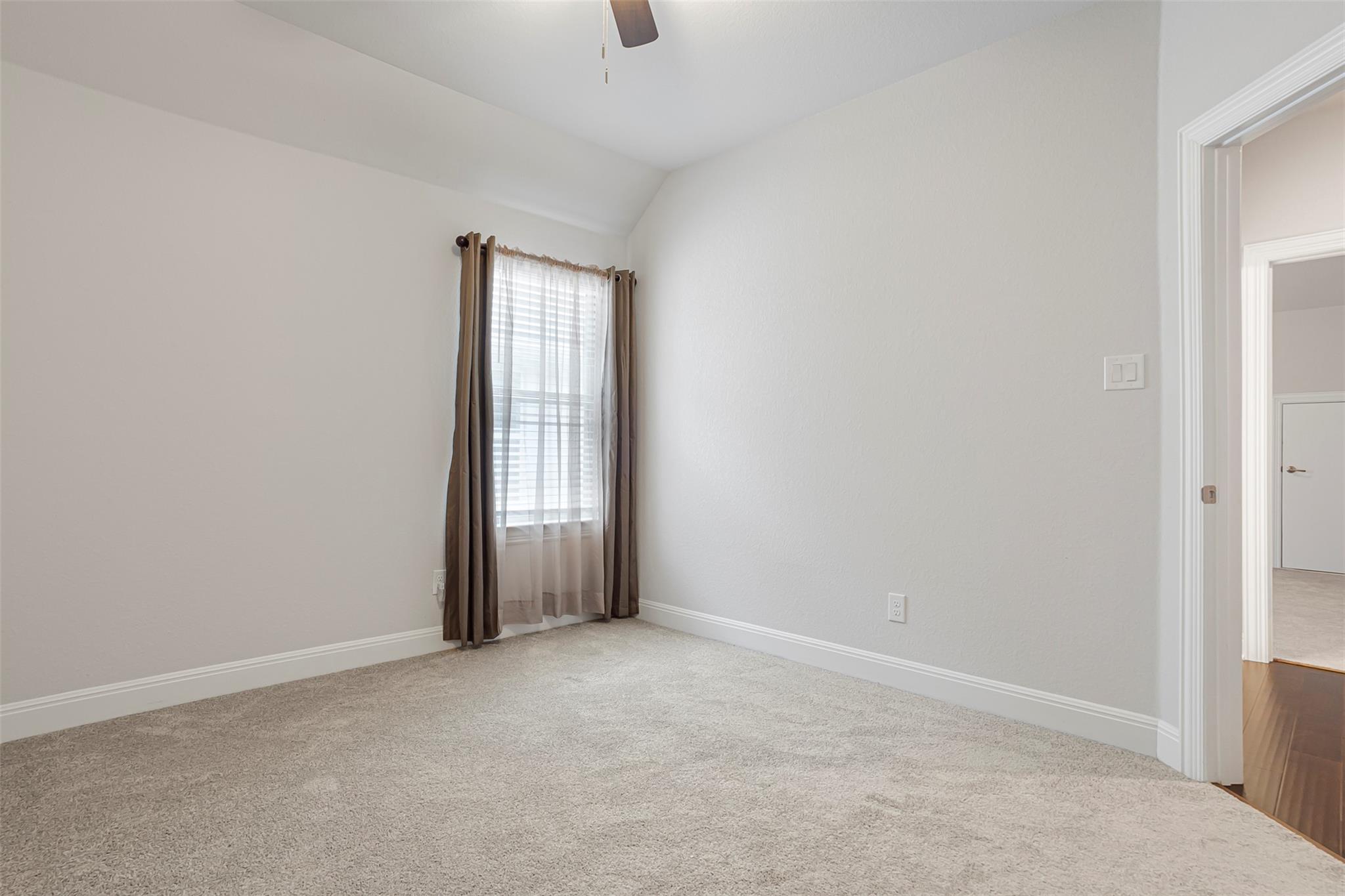 728 Landing Ln, Leander, TX 78641