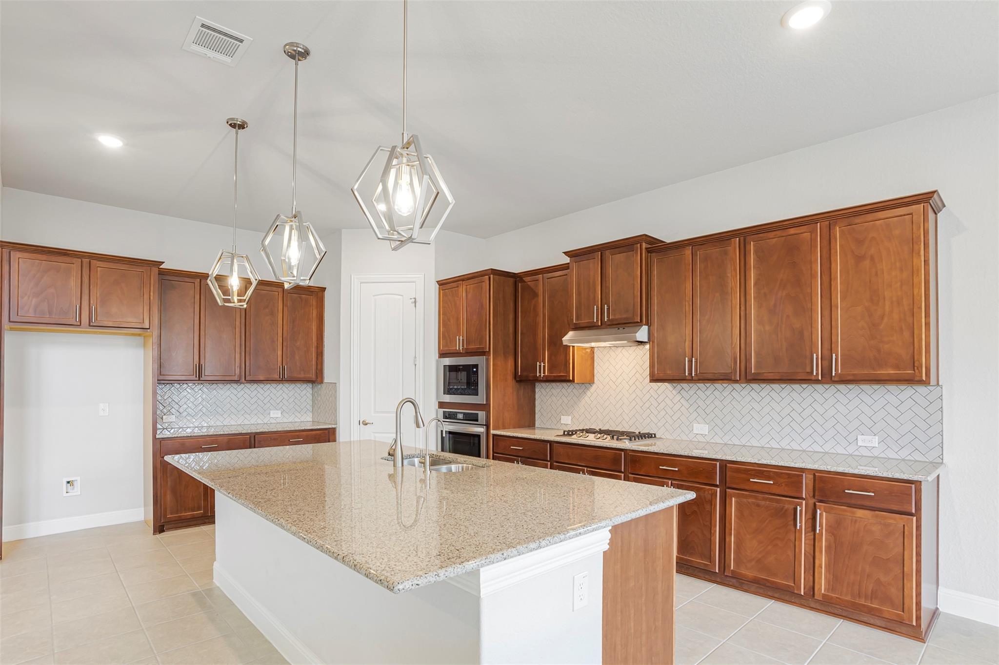 728 Landing Ln, Leander, TX 78641