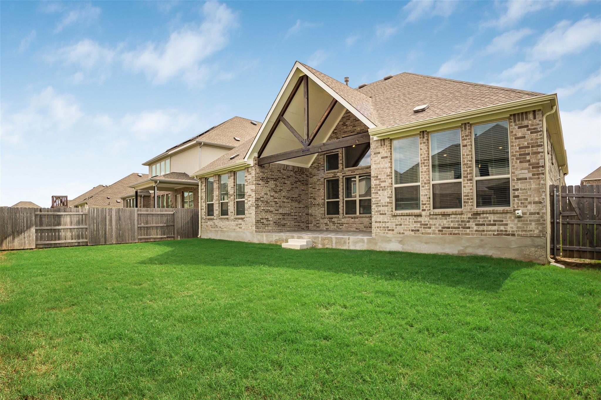 728 Landing Ln, Leander, TX 78641