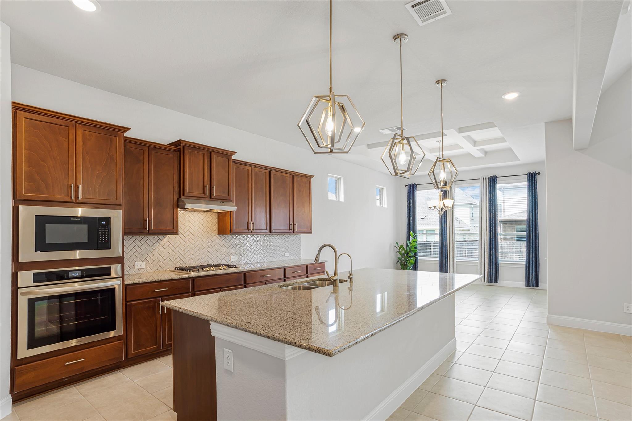 728 Landing Ln, Leander, TX 78641