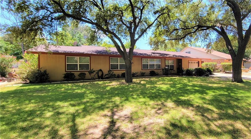 403 San Jacinto Dr, Rockdale, TX 76567