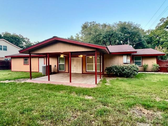 403 San Jacinto Dr, Rockdale, TX 76567