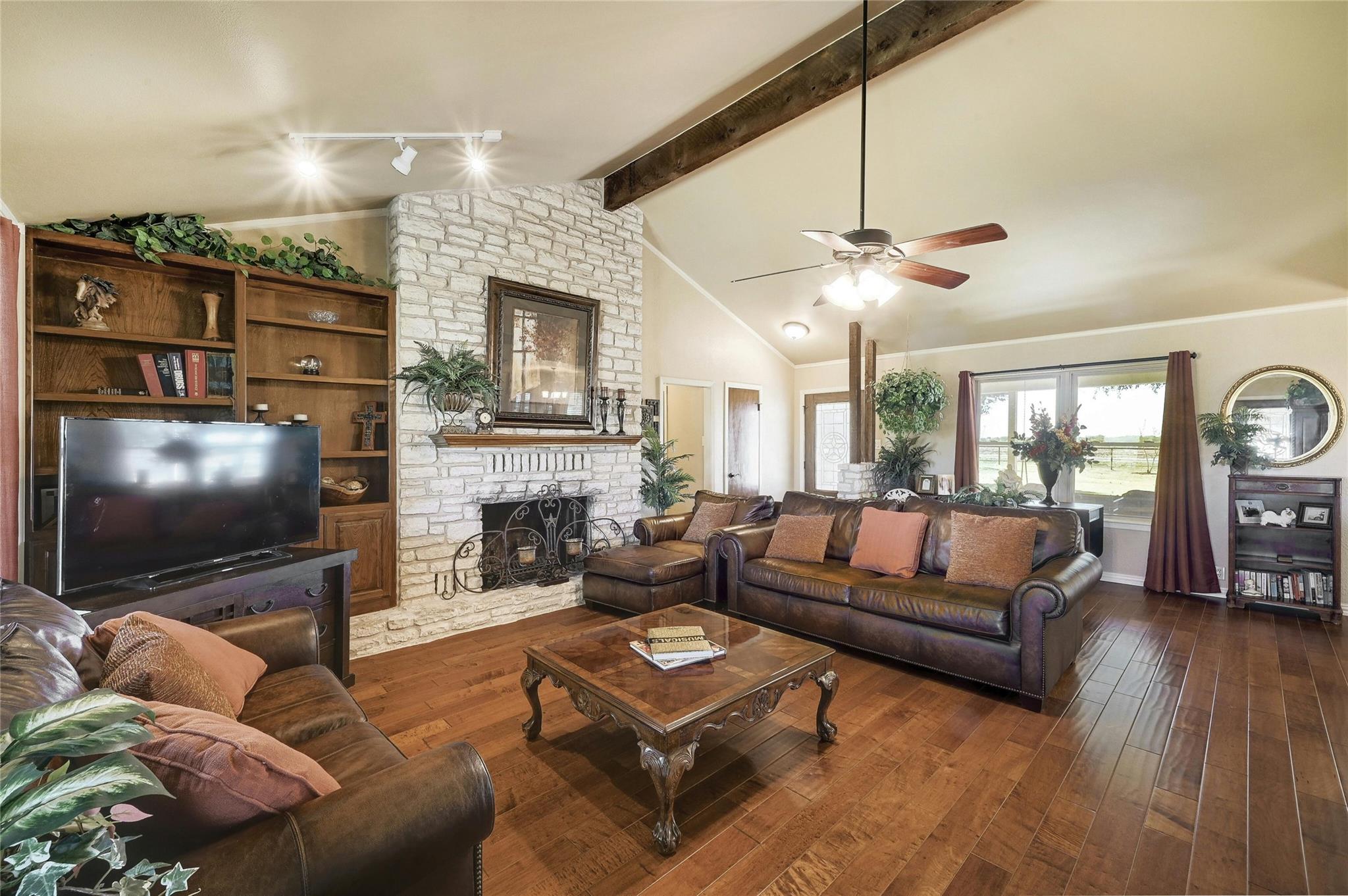 9806 Schmidt Lane Ln, Manor, TX 78653