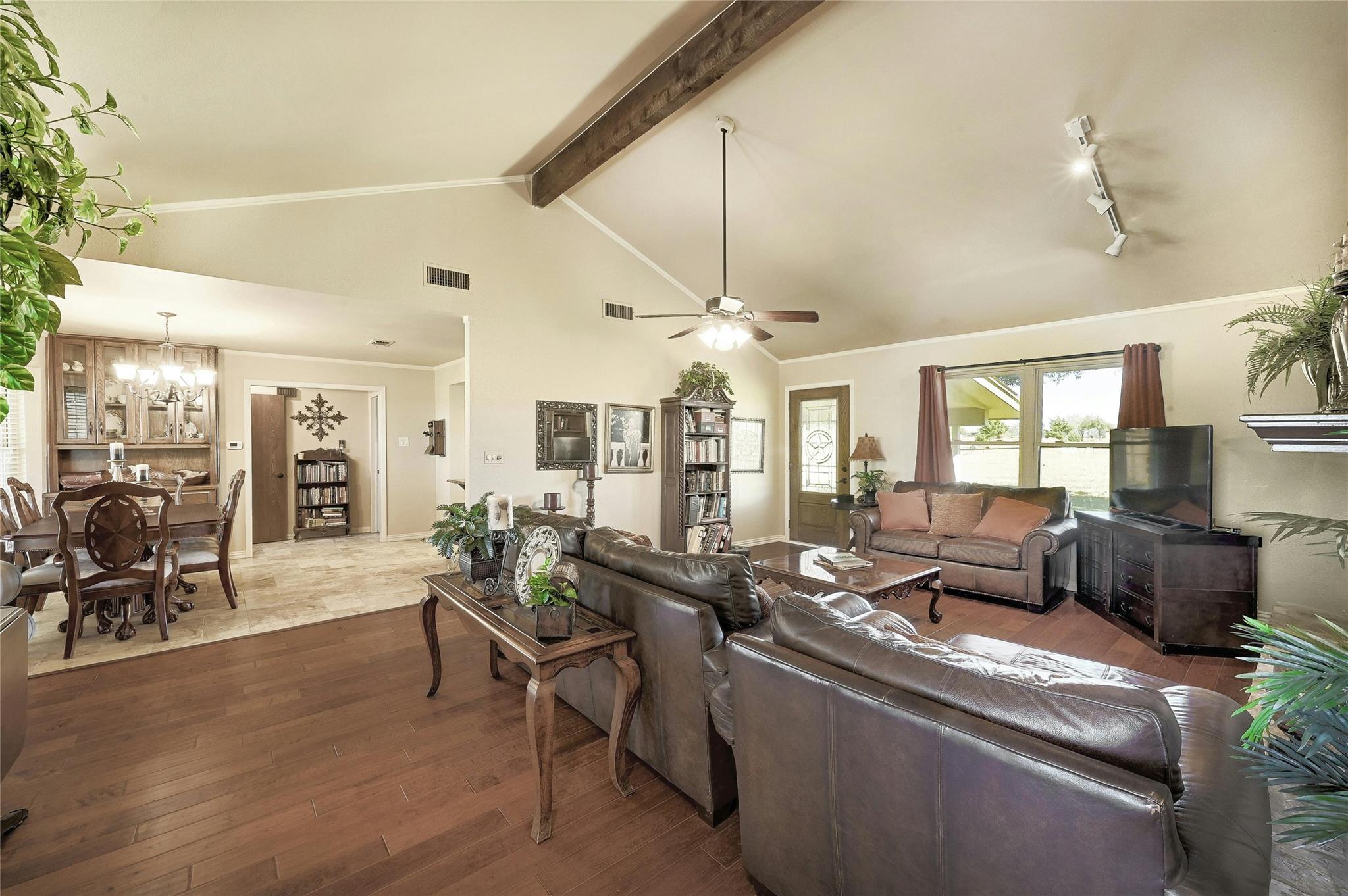 9806 Schmidt Lane Ln, Manor, TX 78653