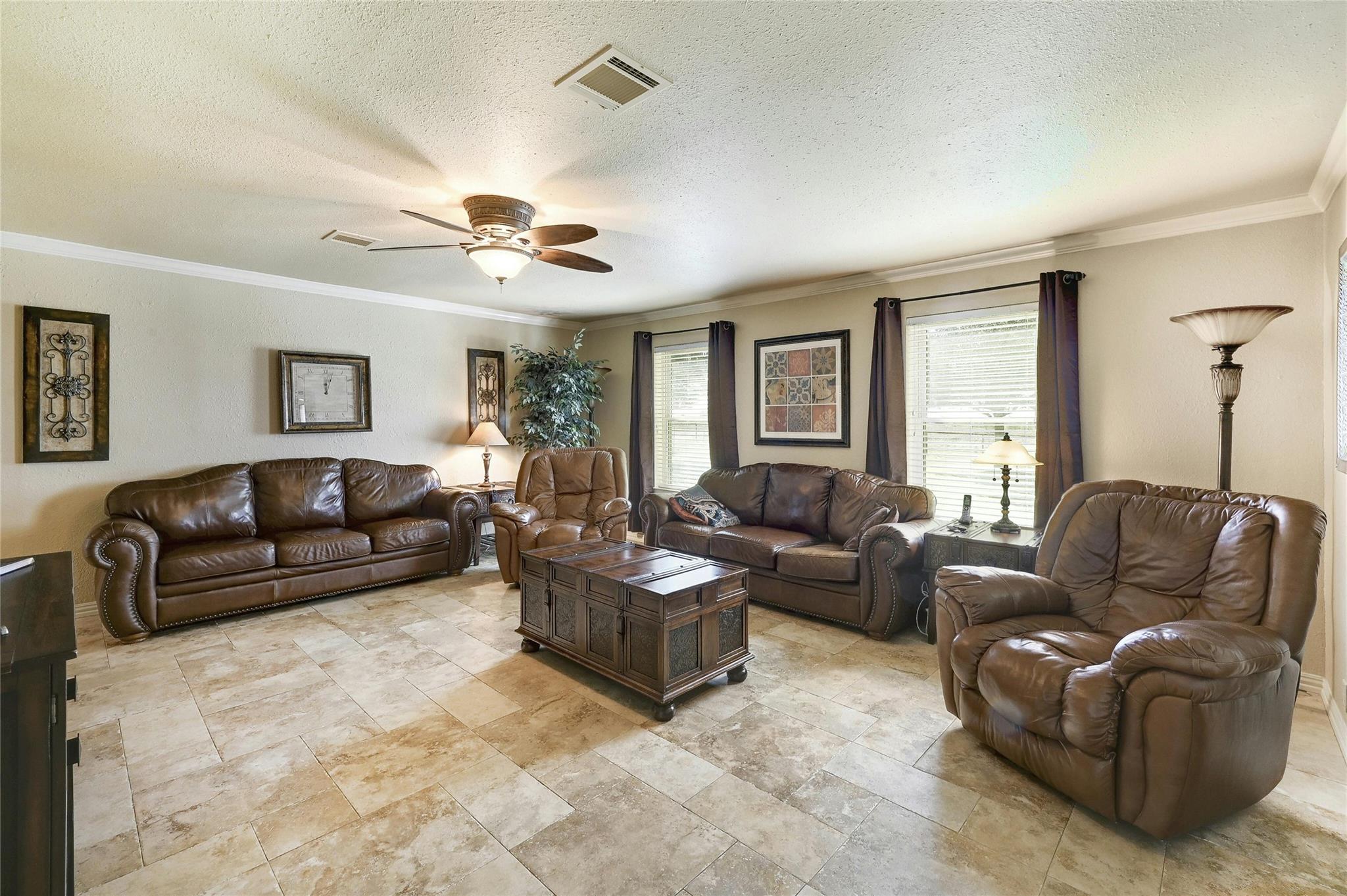 9806 Schmidt Lane Ln, Manor, TX 78653