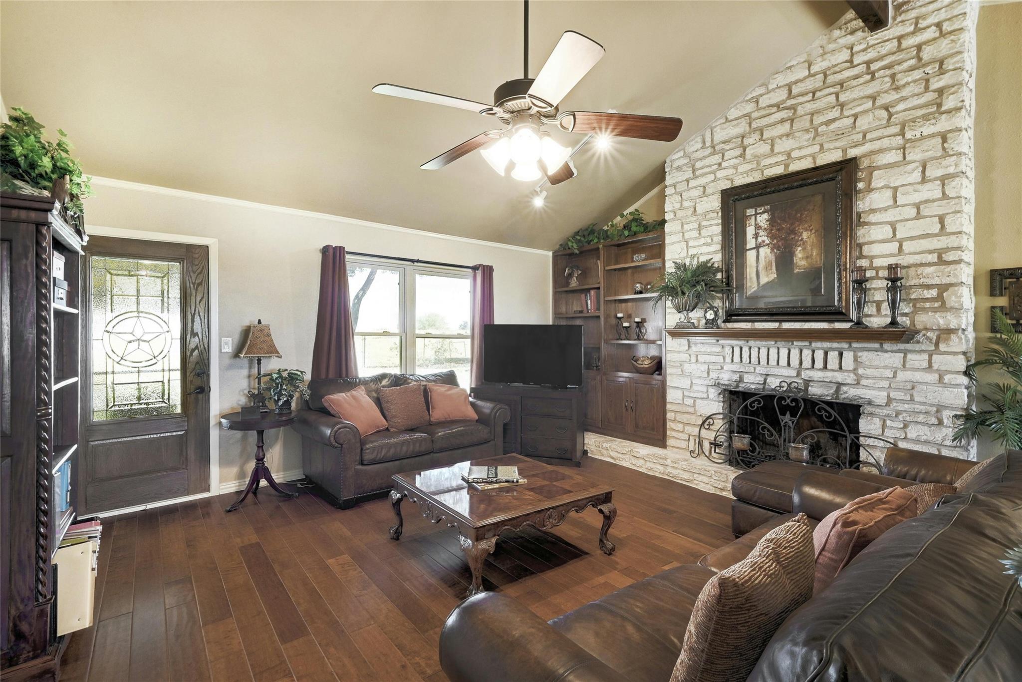 9806 Schmidt Lane Ln, Manor, TX 78653
