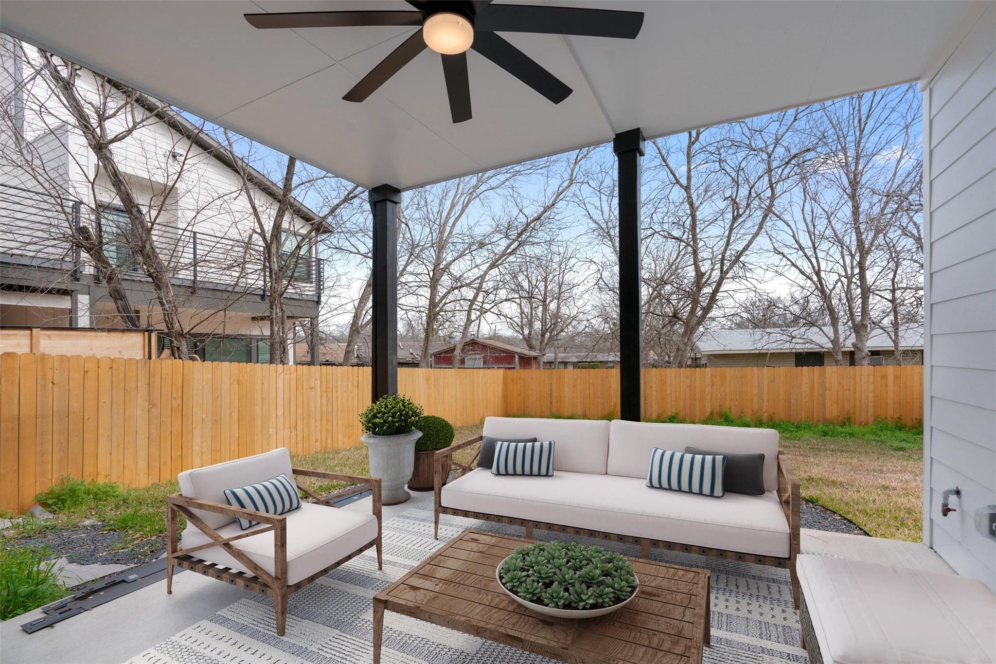 5603 Manor Rd # B, Austin, TX 78723