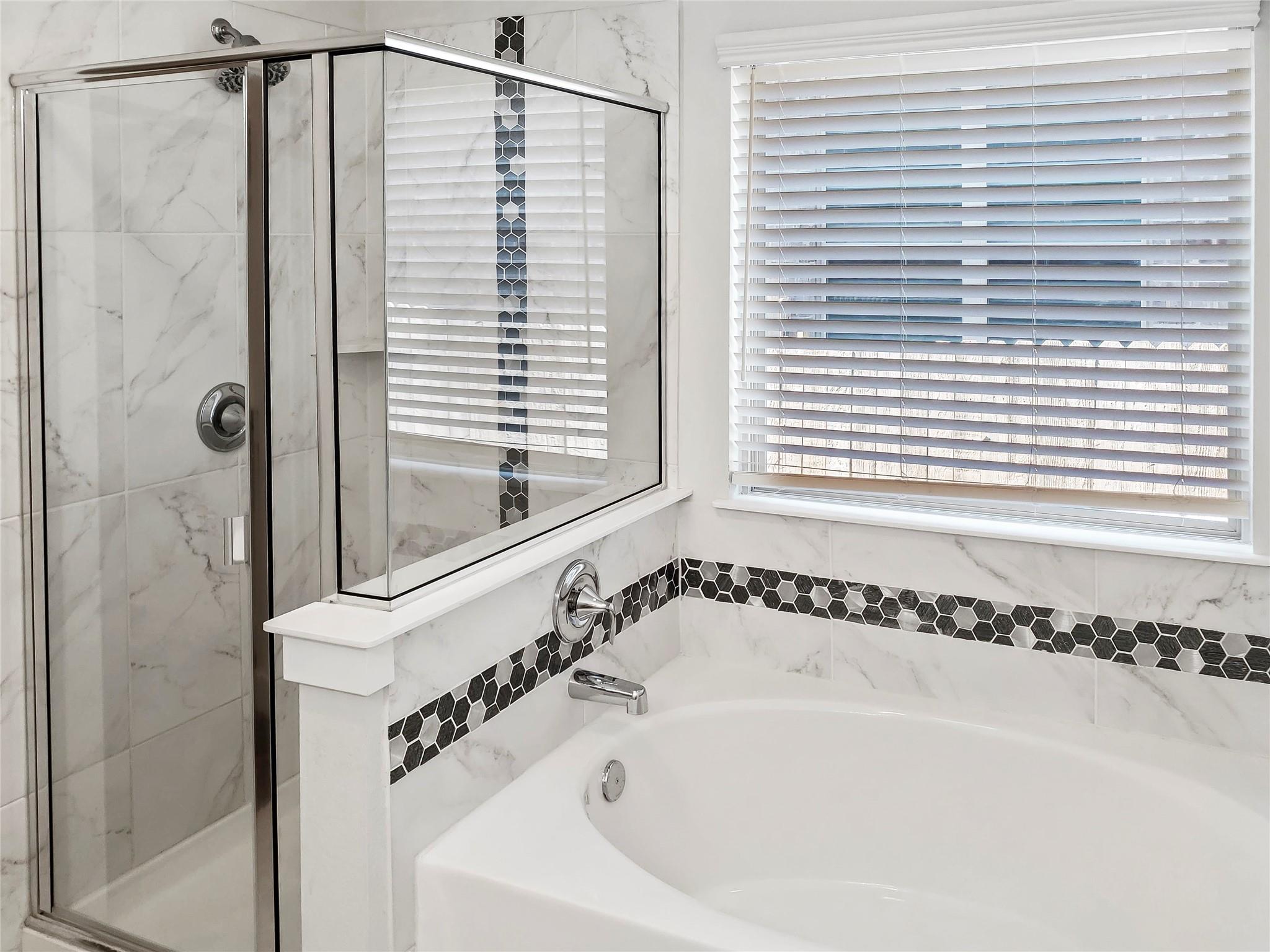 551 Tanda Ln, Hutto, TX 78634