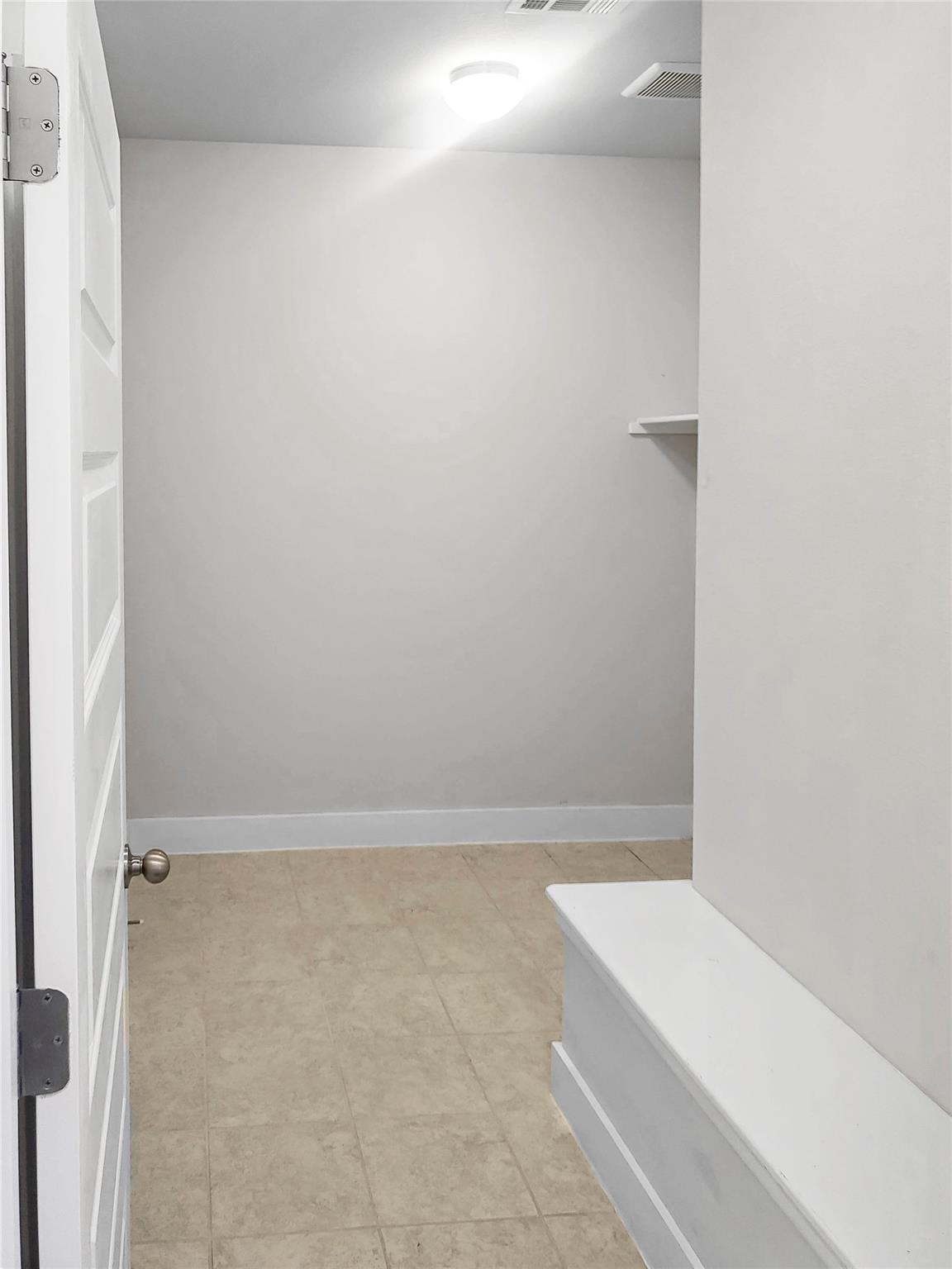 551 Tanda Ln, Hutto, TX 78634