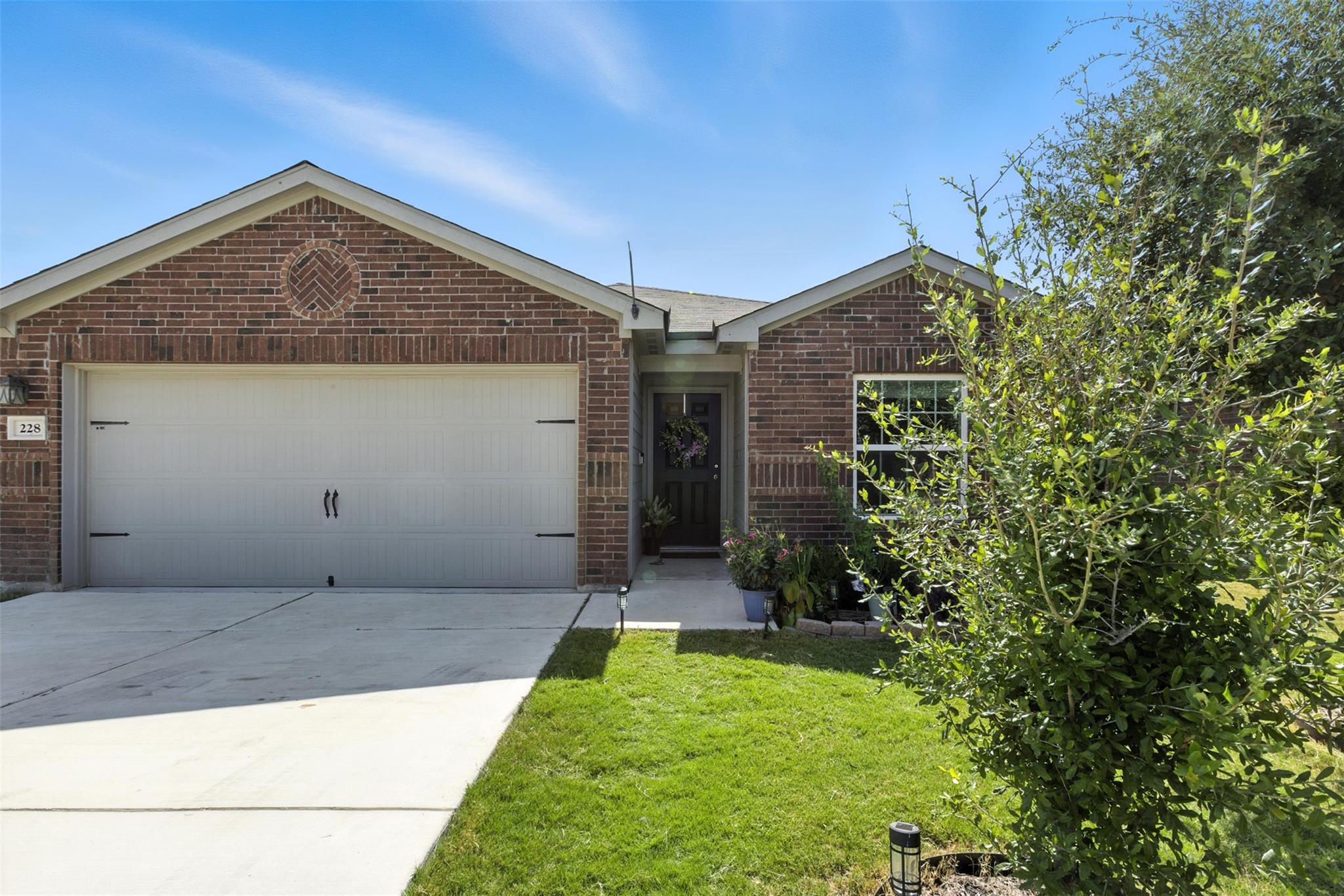 228 Continental Ave, Liberty Hill, TX 78642