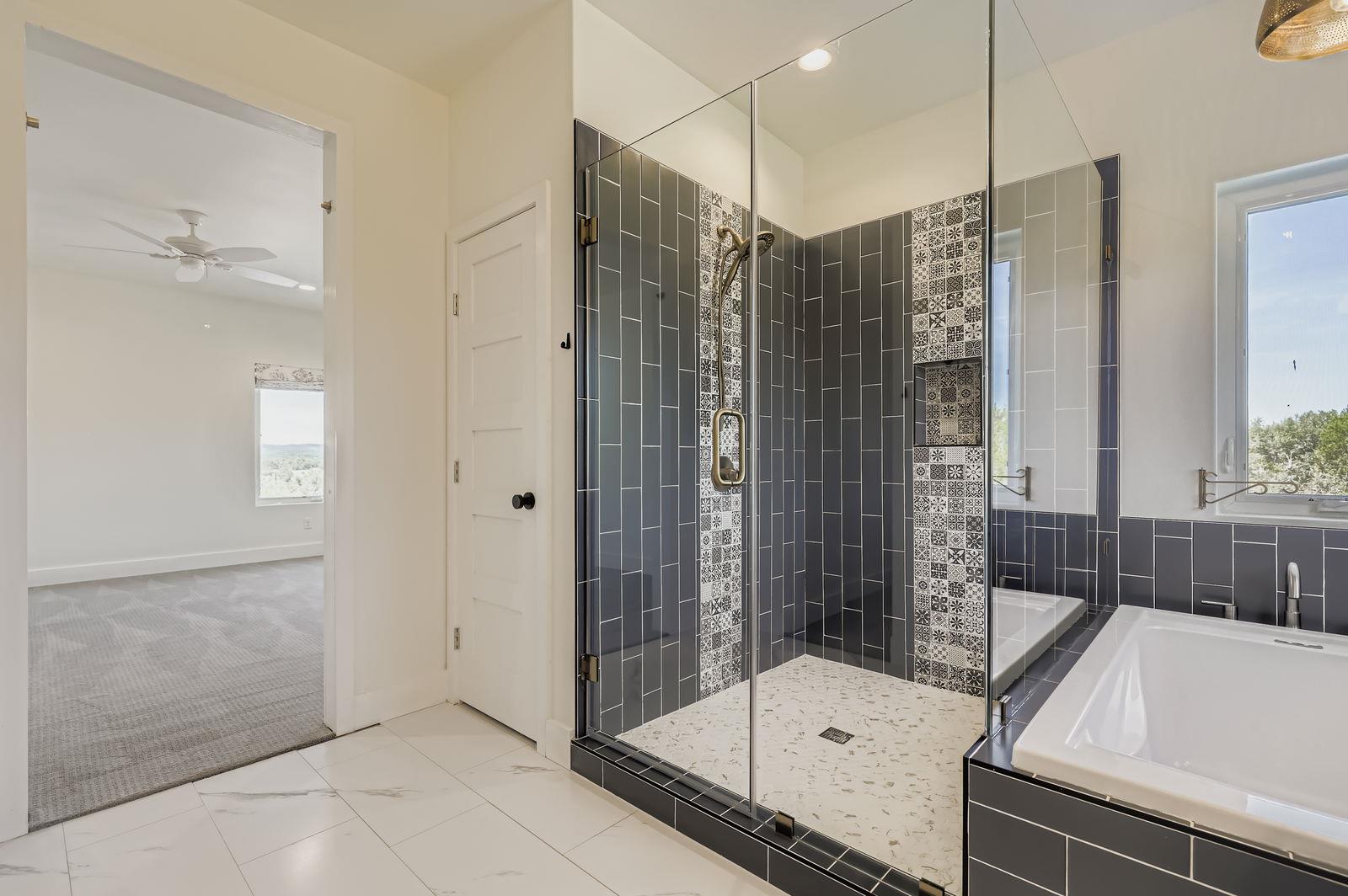 980 Sycamore Creek Dr, Dripping Springs, TX 78620