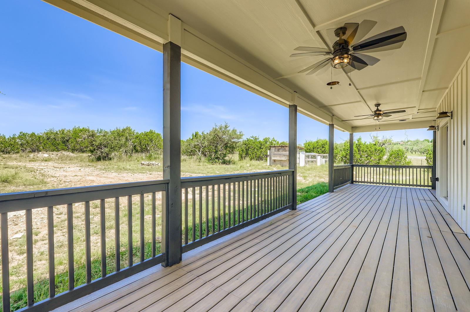 980 Sycamore Creek Dr, Dripping Springs, TX 78620