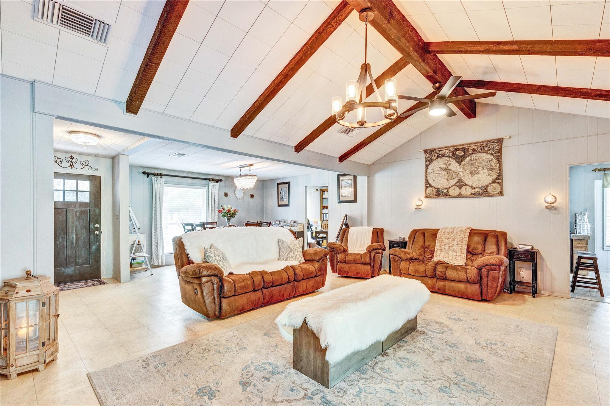 18700 San Marcos Highway, Martindale, TX 78655