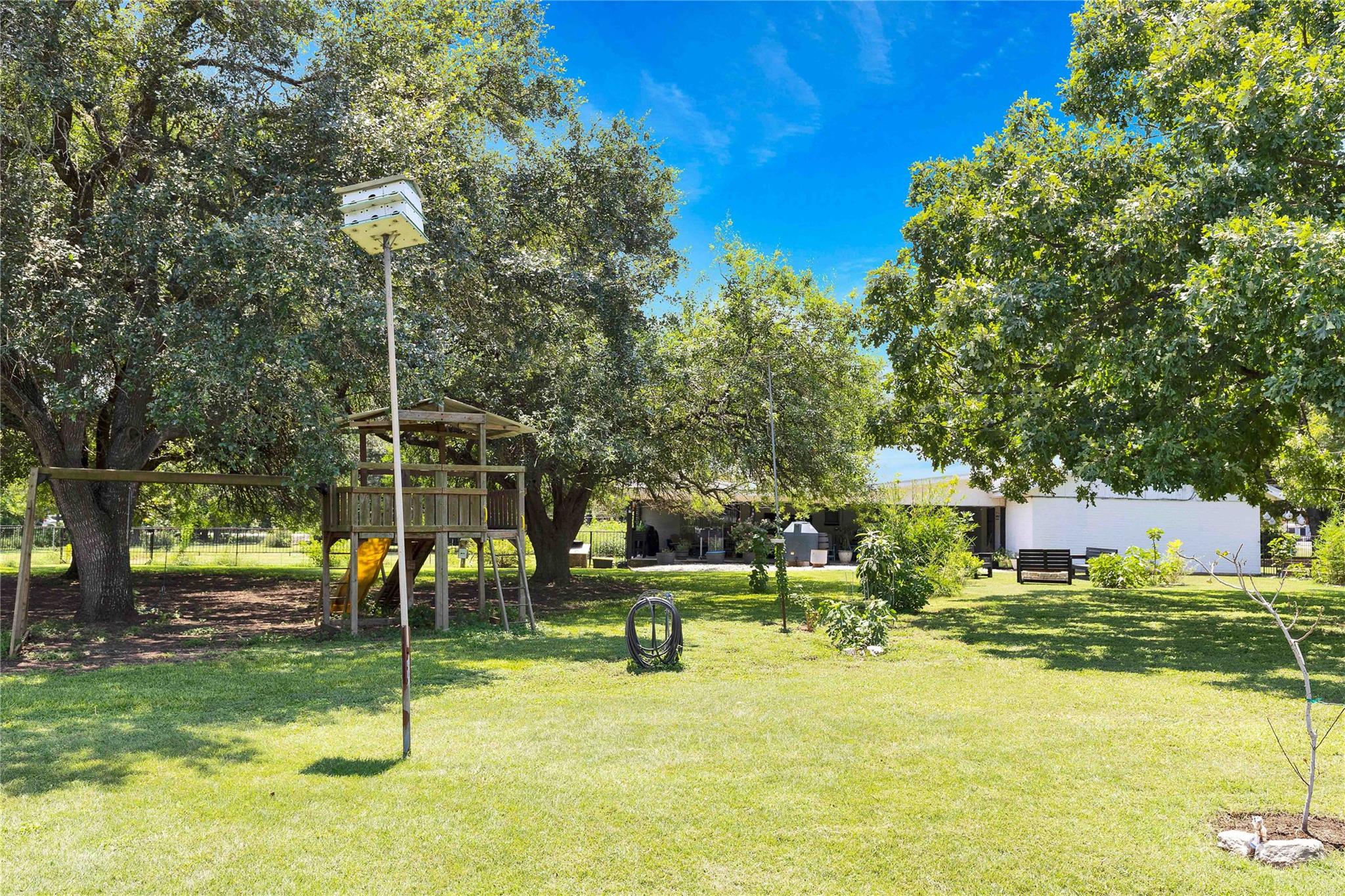 18700 San Marcos Highway, Martindale, TX 78655