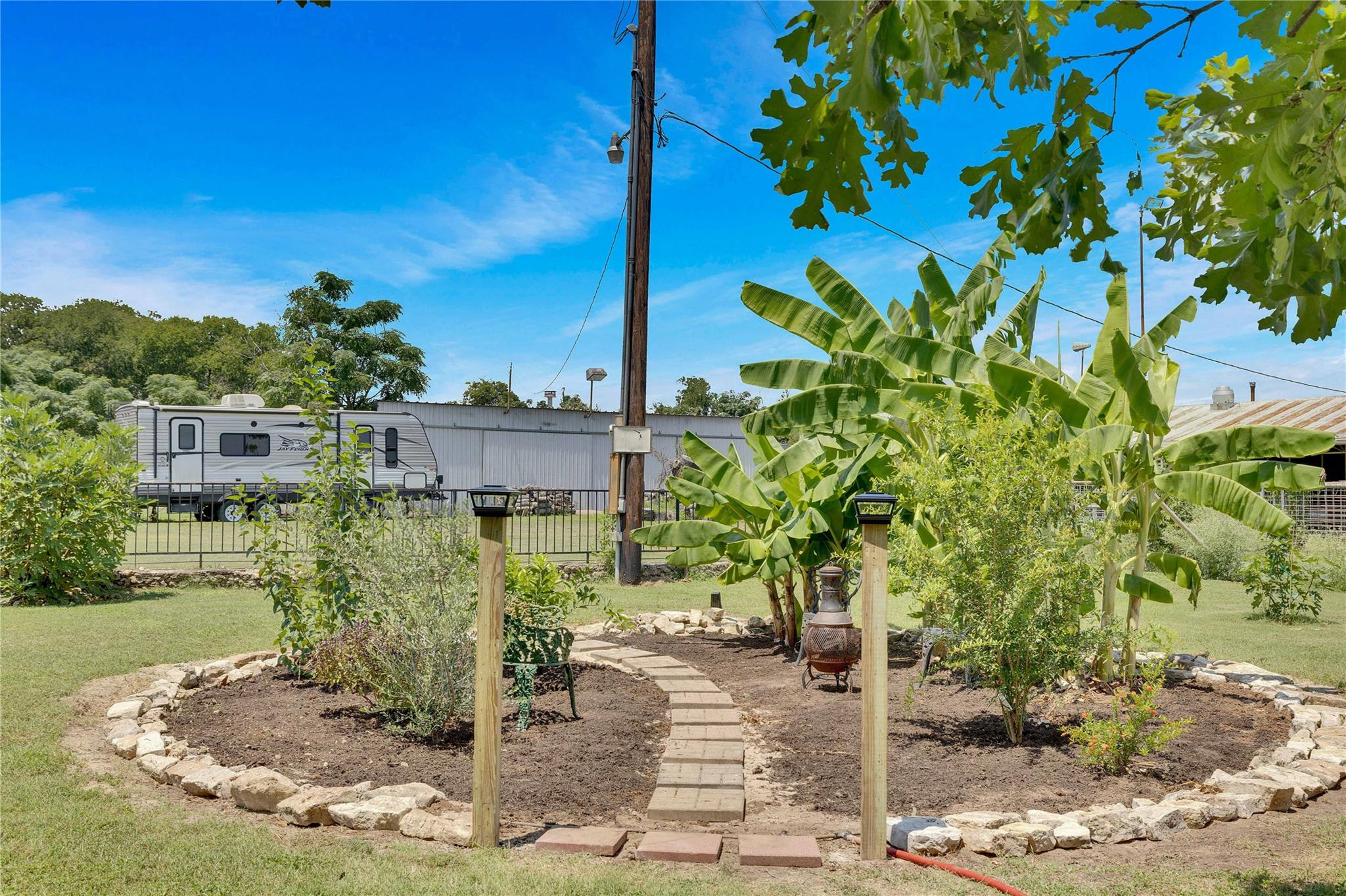 18700 San Marcos Highway, Martindale, TX 78655