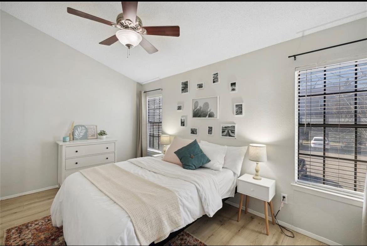 11404 Walnut Ridge Dr # 10, Austin, TX 78753