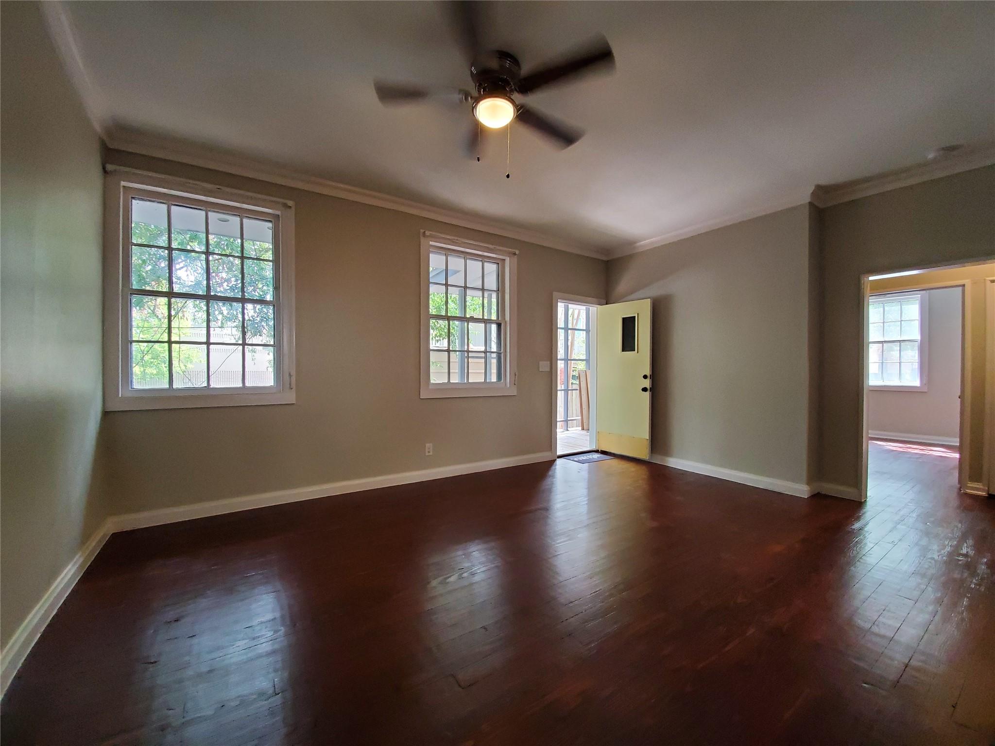 925 E 41st St # B, Austin, TX 78751