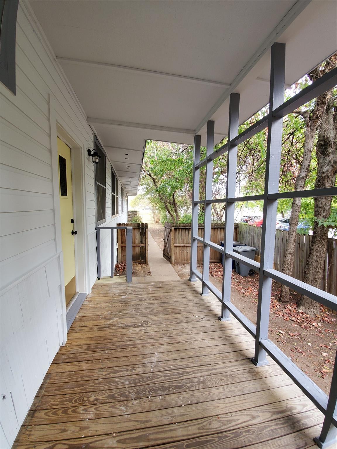 925 E 41st St # B, Austin, TX 78751