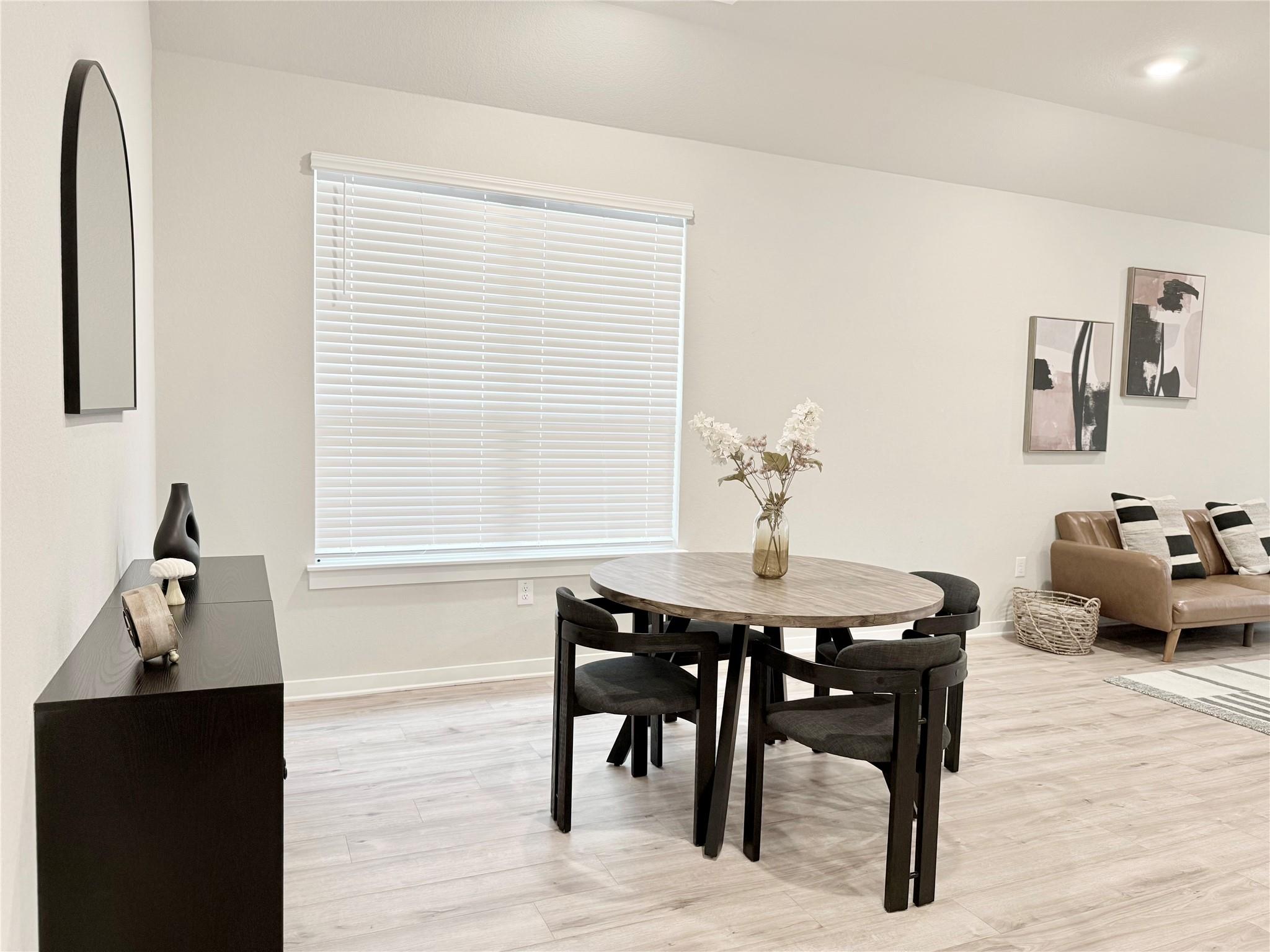 2416 Bear Cub Bnd, Leander, TX 78641