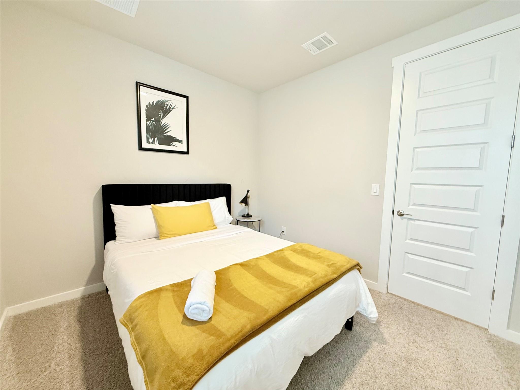 2416 Bear Cub Bnd, Leander, TX 78641