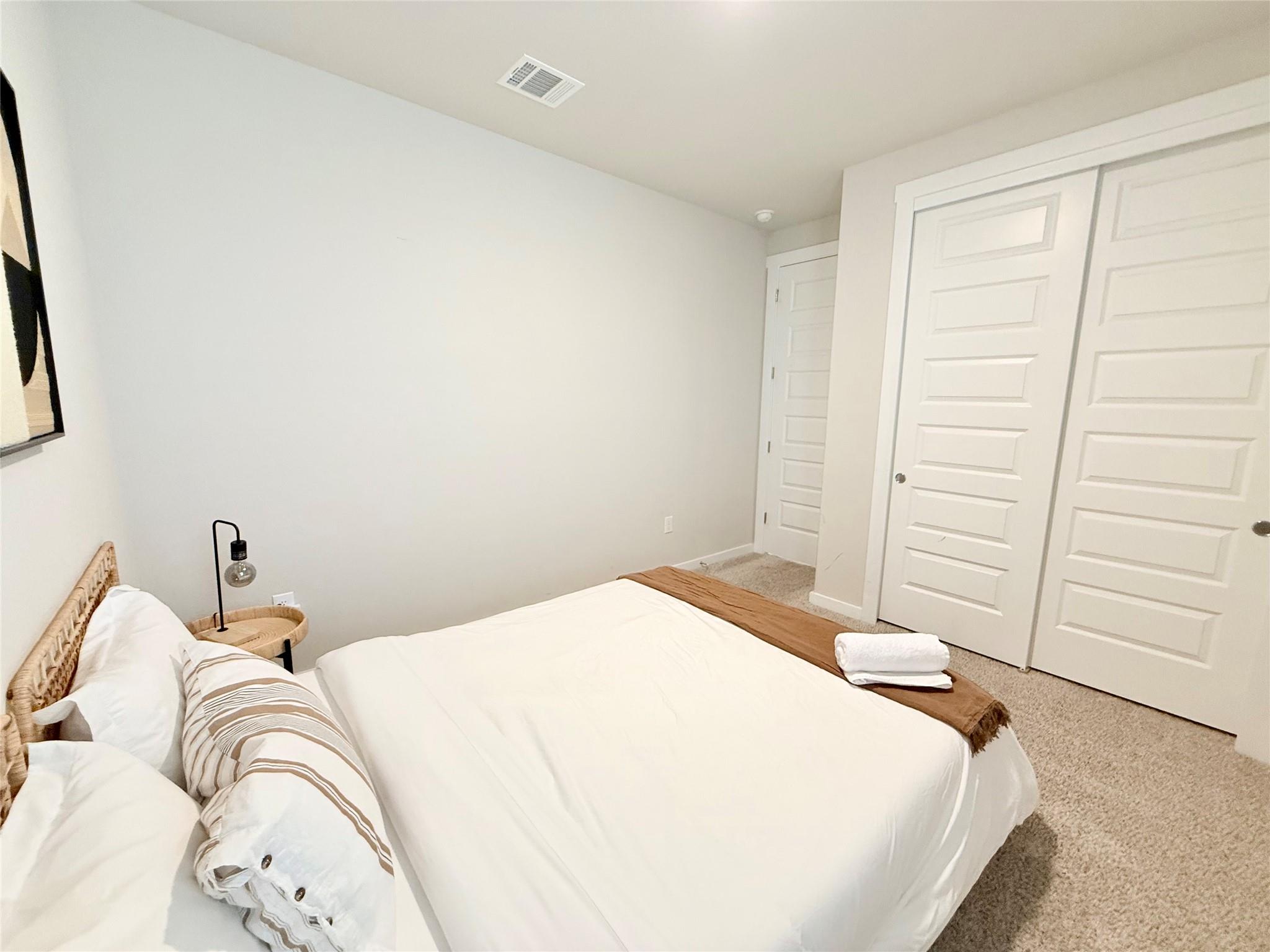 2416 Bear Cub Bnd, Leander, TX 78641