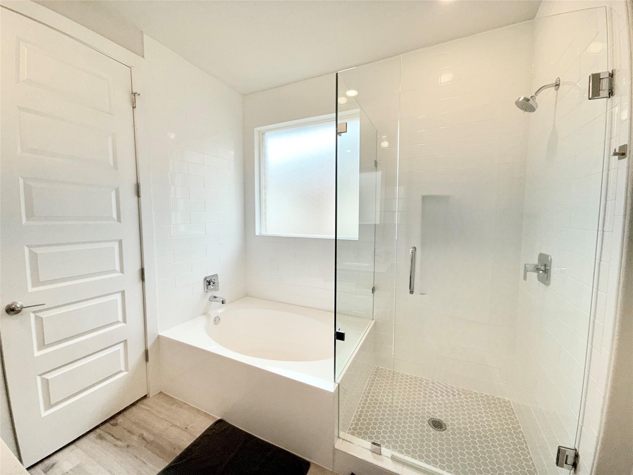 2416 Bear Cub Bnd, Leander, TX 78641