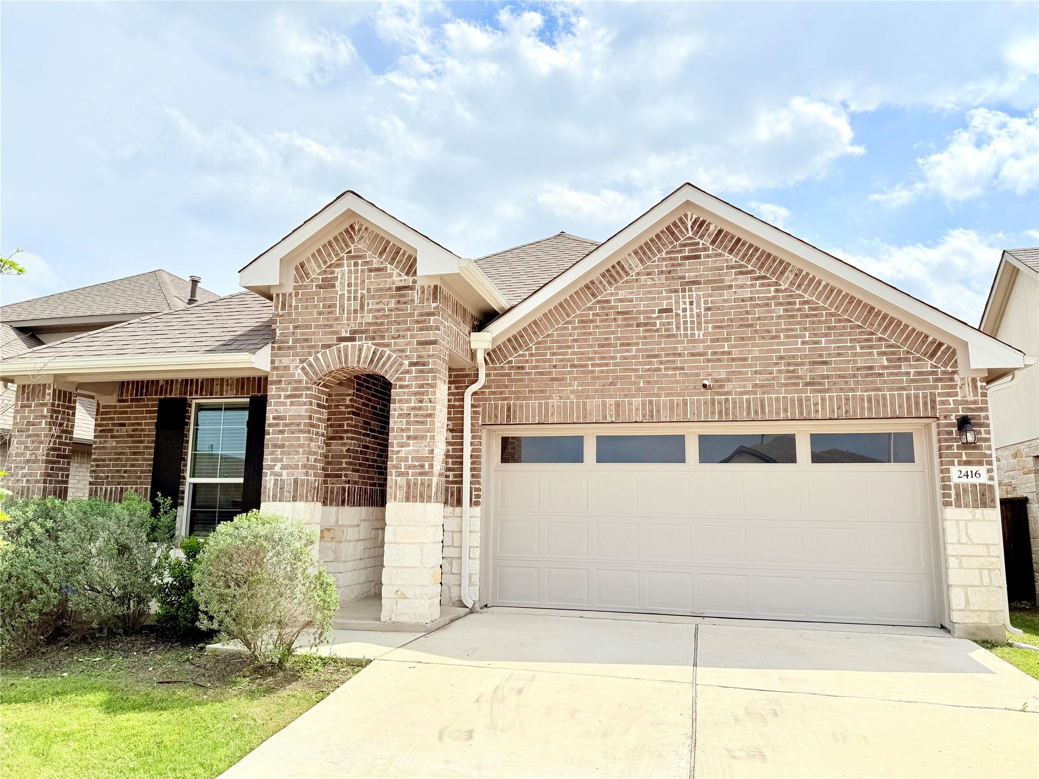 2416 Bear Cub Bnd, Leander, TX 78641