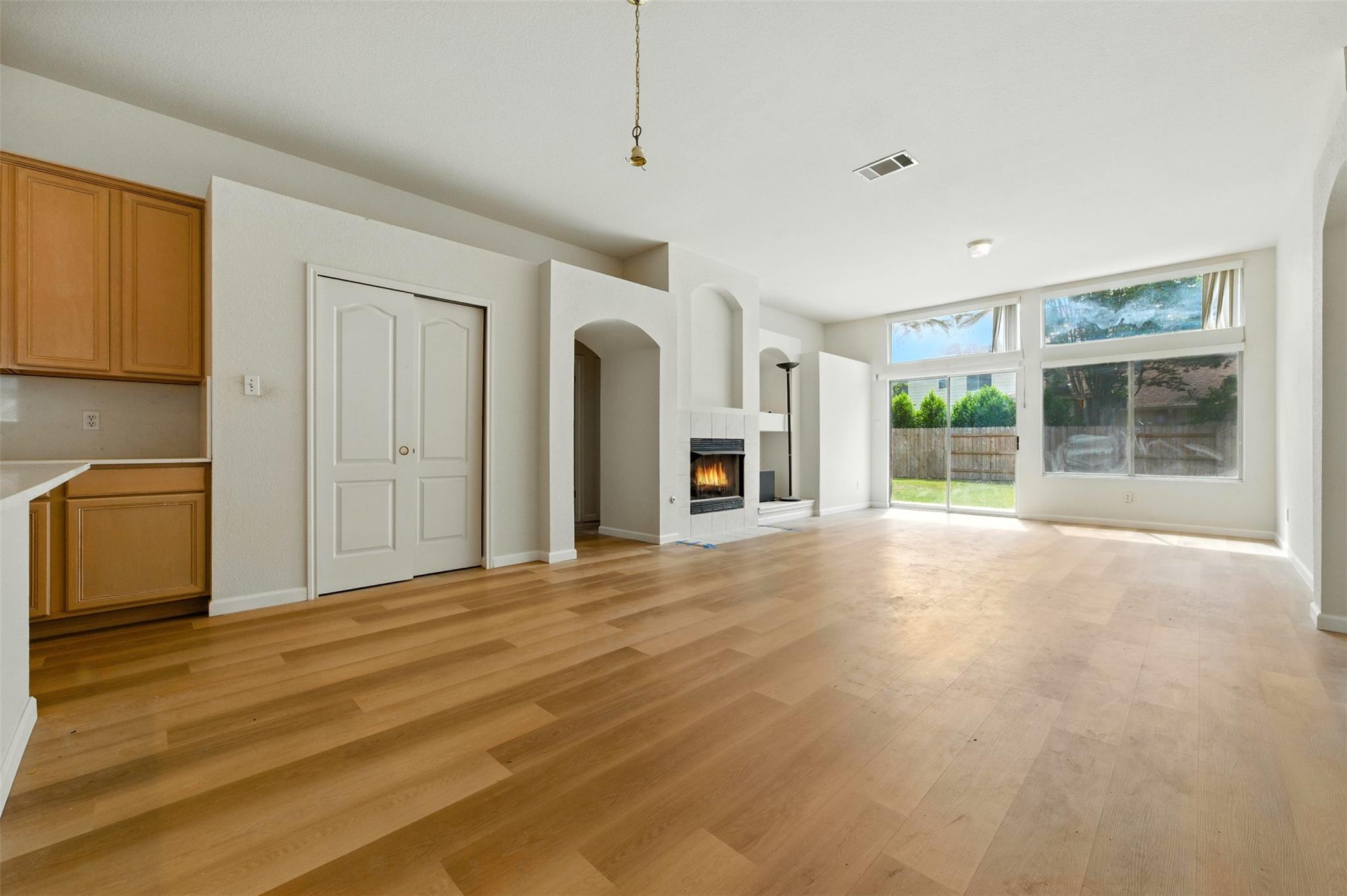 5609 Beachmont Ct, Austin, TX 78739