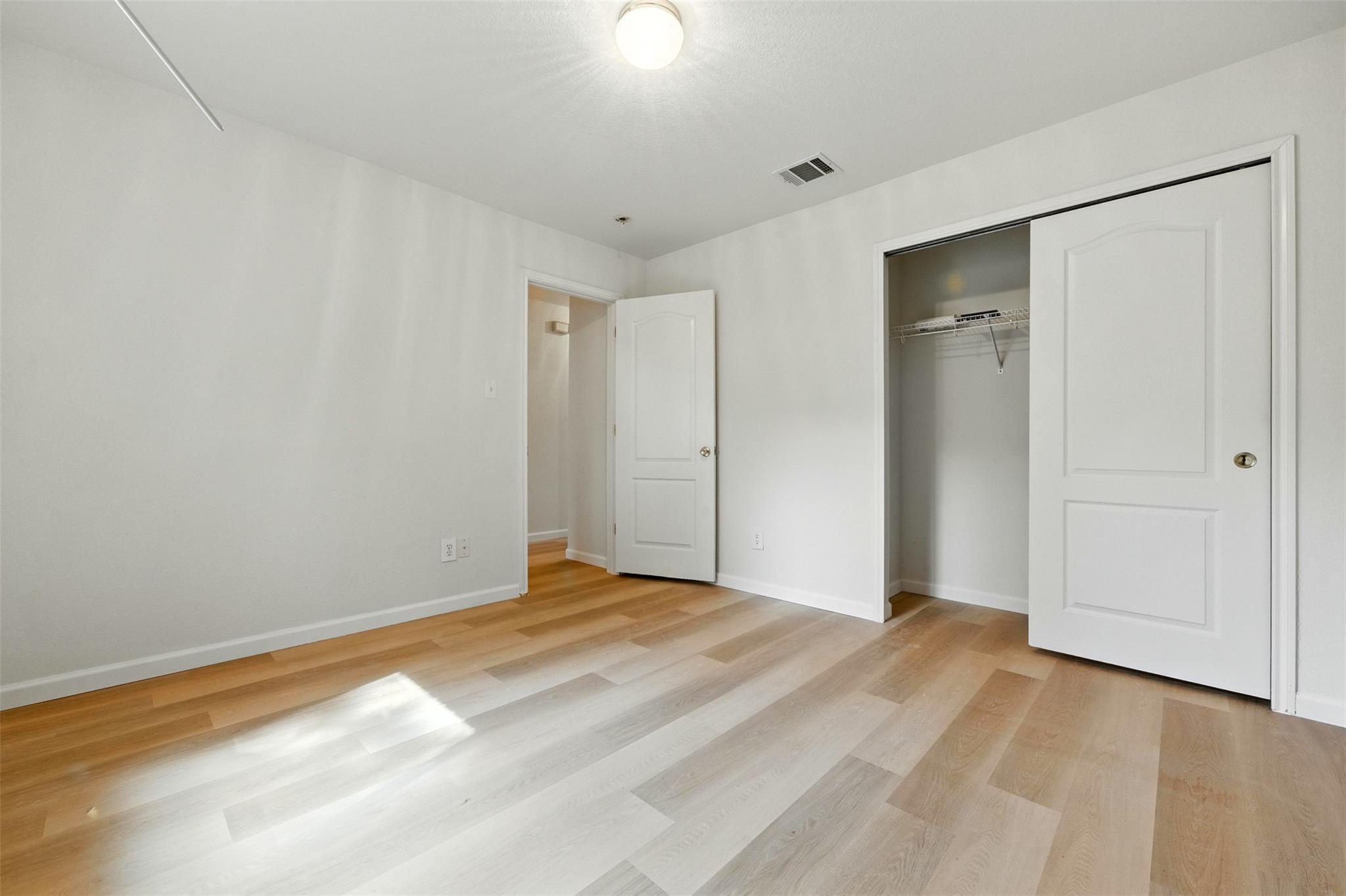 5609 Beachmont Ct, Austin, TX 78739