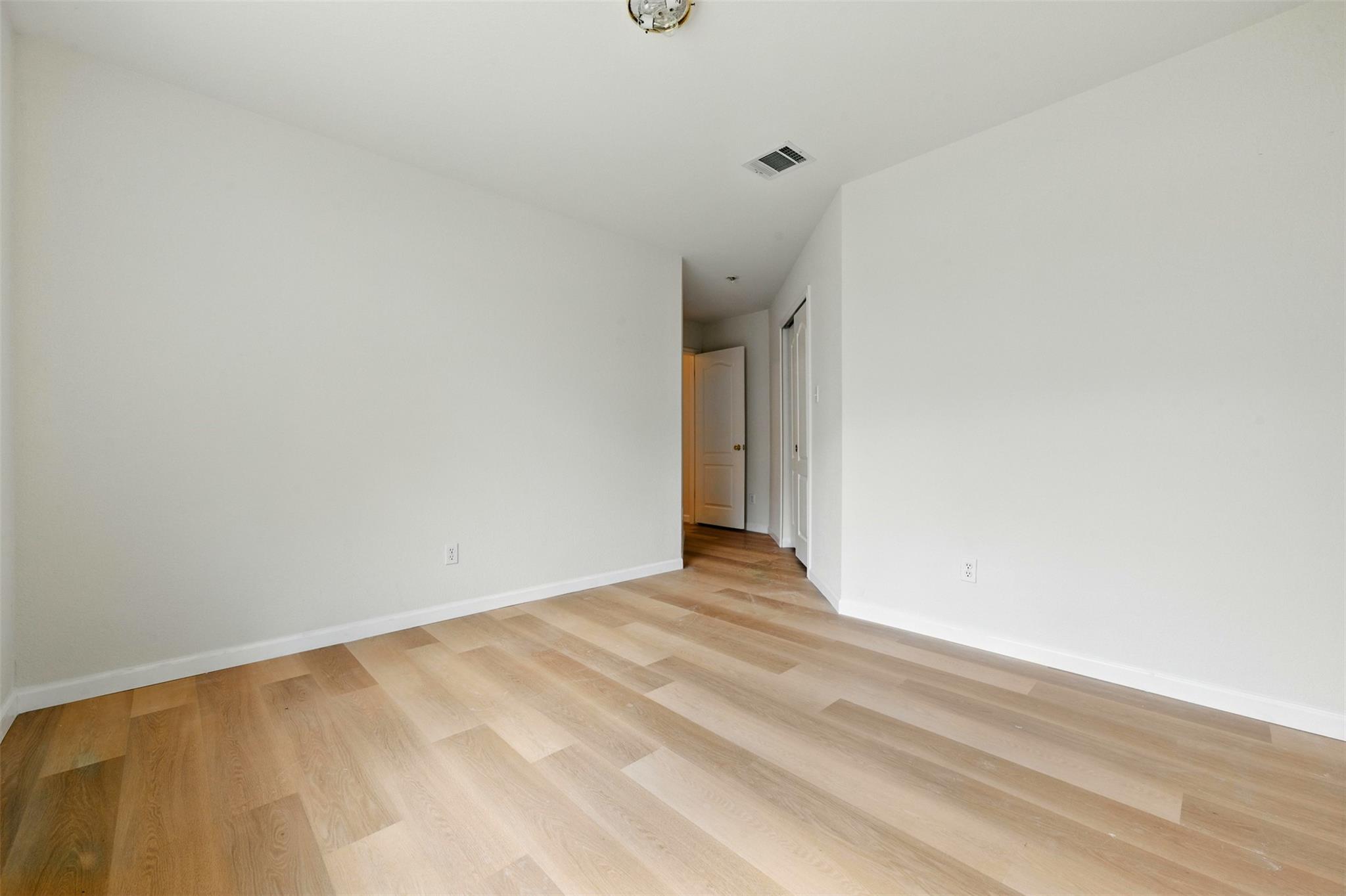 5609 Beachmont Ct, Austin, TX 78739