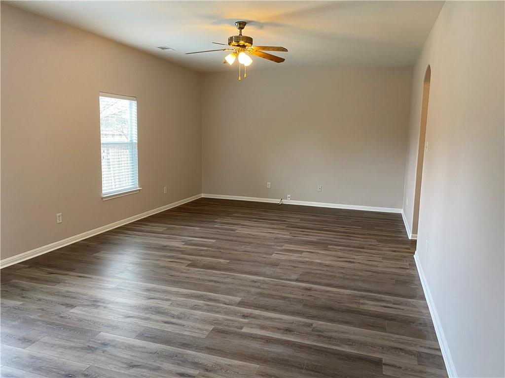 2700 Saddle Blanket Pl, Leander, TX 78641