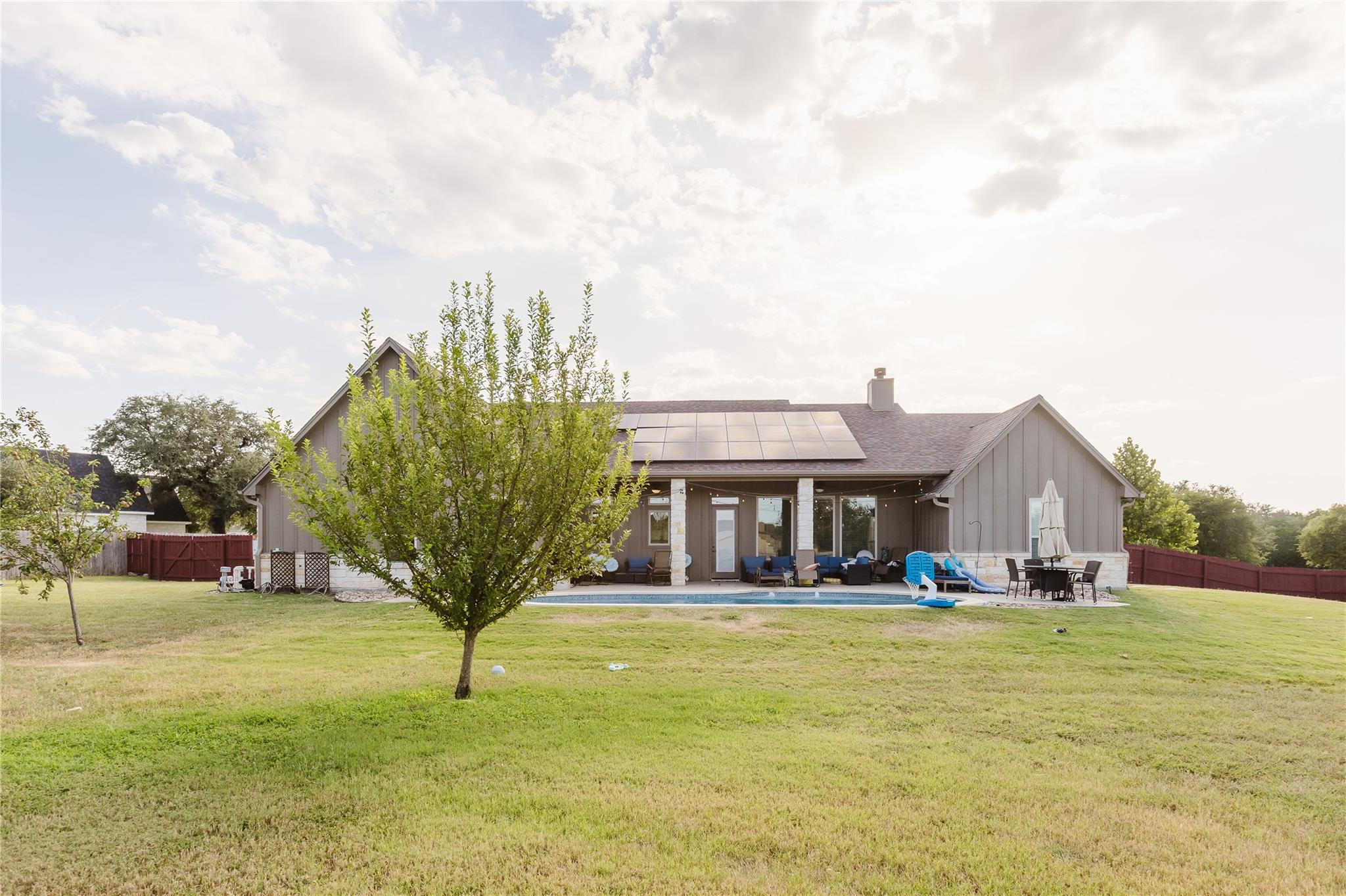 1102 Deer Xing, Salado, TX 76571