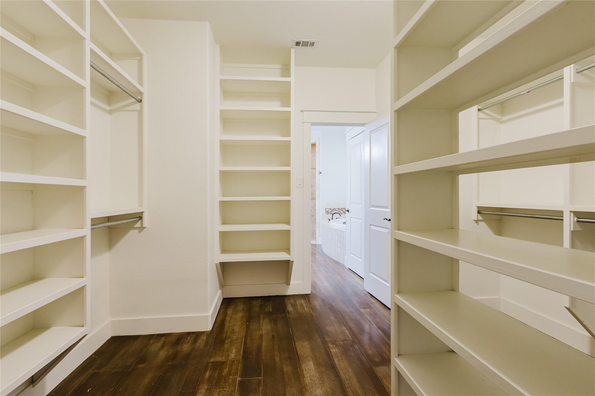 1102 Deer Xing, Salado, TX 76571