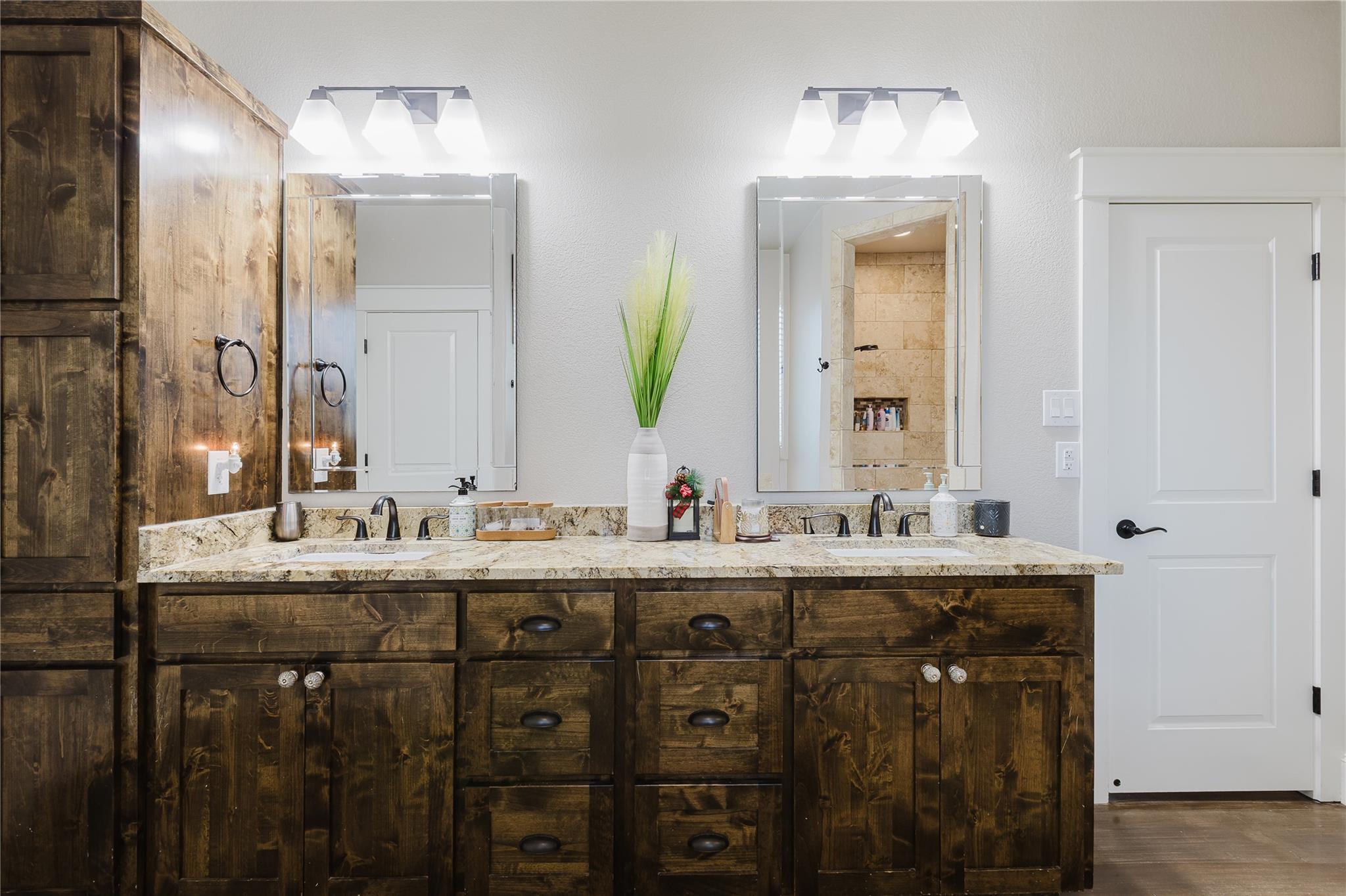 1102 Deer Xing, Salado, TX 76571