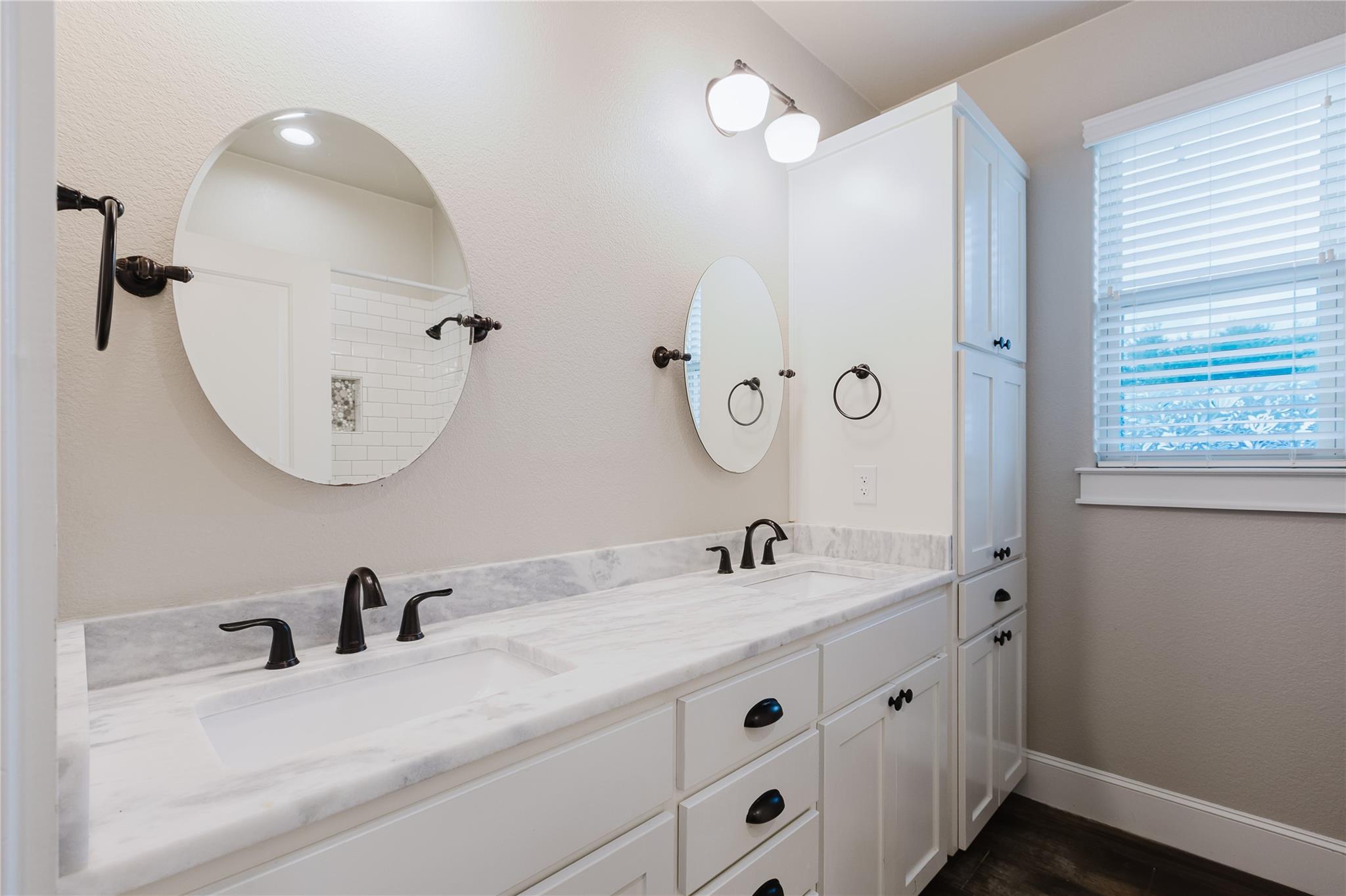 1102 Deer Xing, Salado, TX 76571