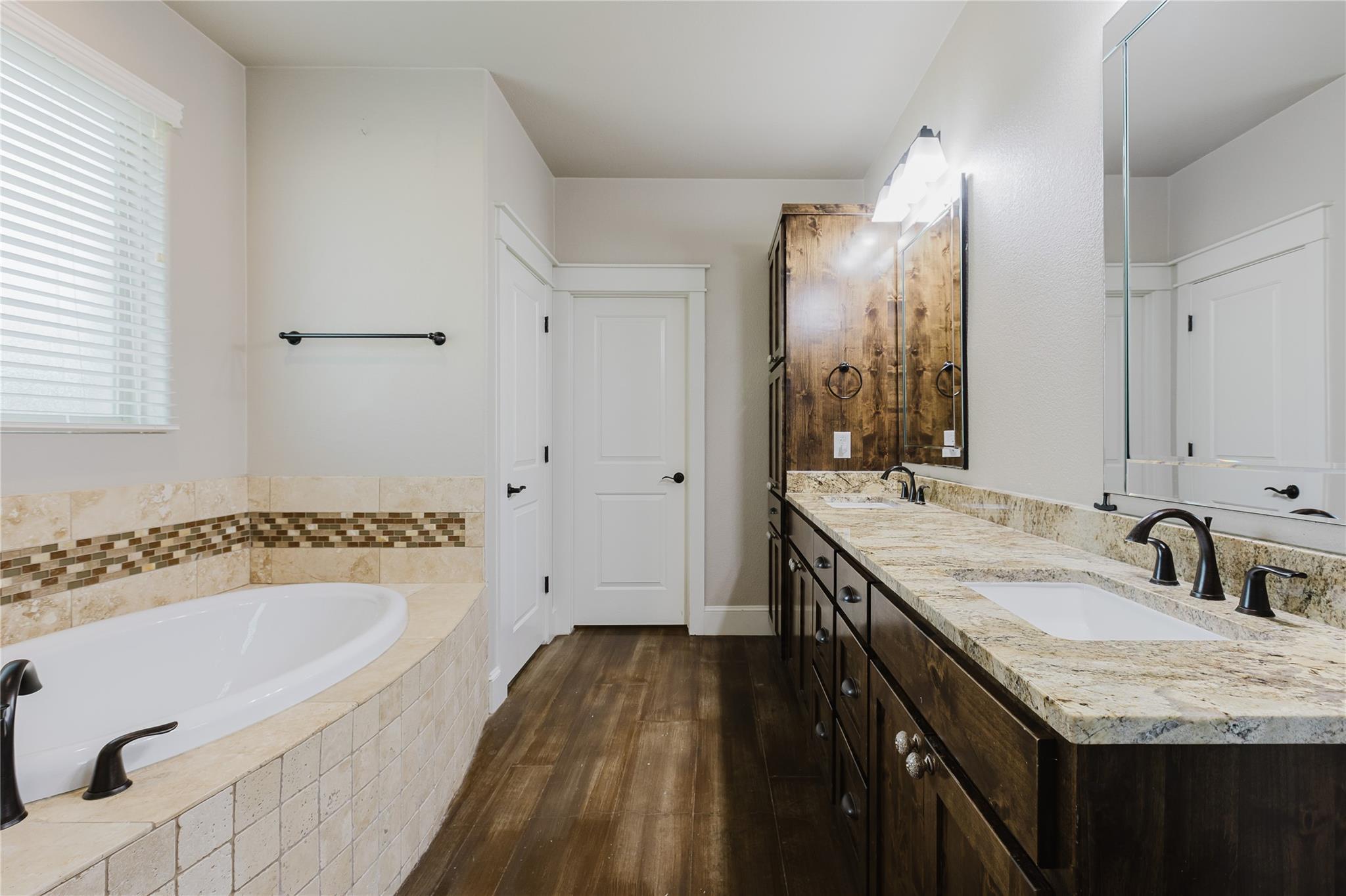 1102 Deer Xing, Salado, TX 76571