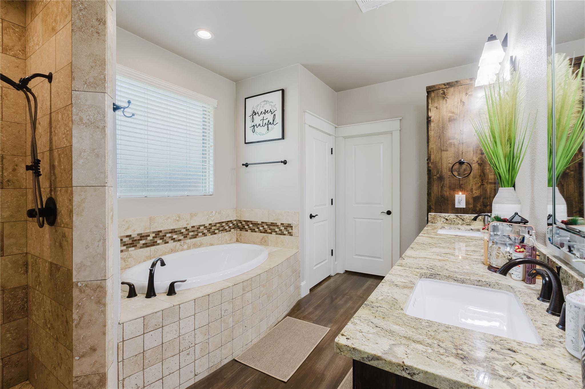 1102 Deer Xing, Salado, TX 76571