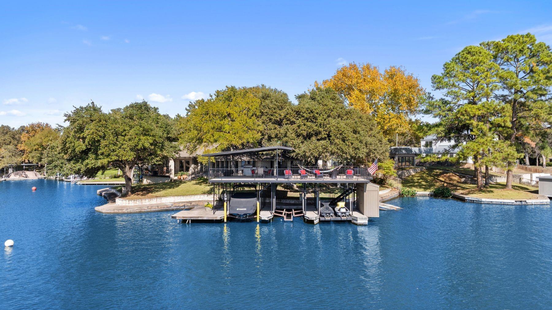 1880 Purple Sage Ln, Kingsland, TX 78639