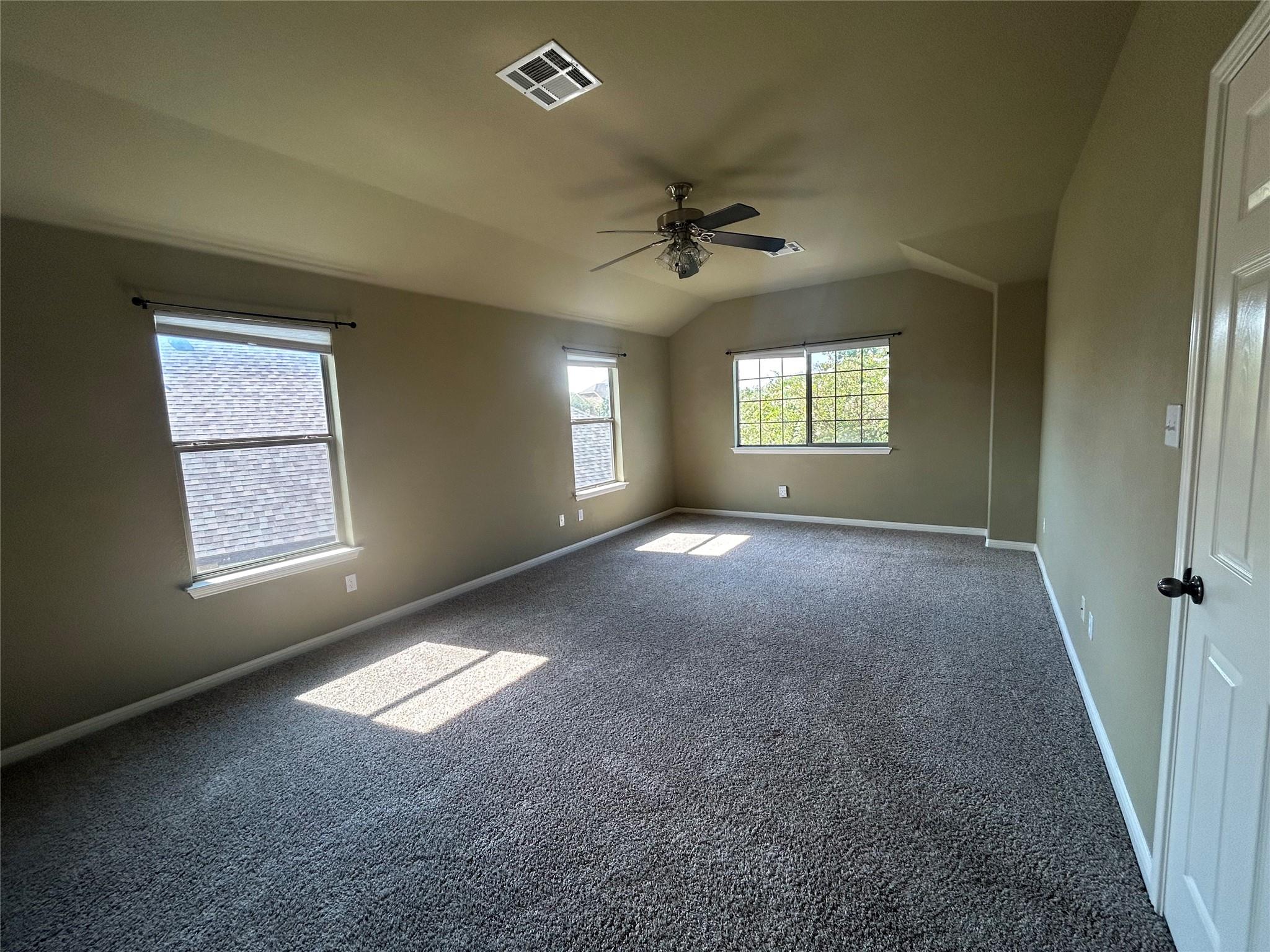 2409 Dovetail St, Pflugerville, TX 78660