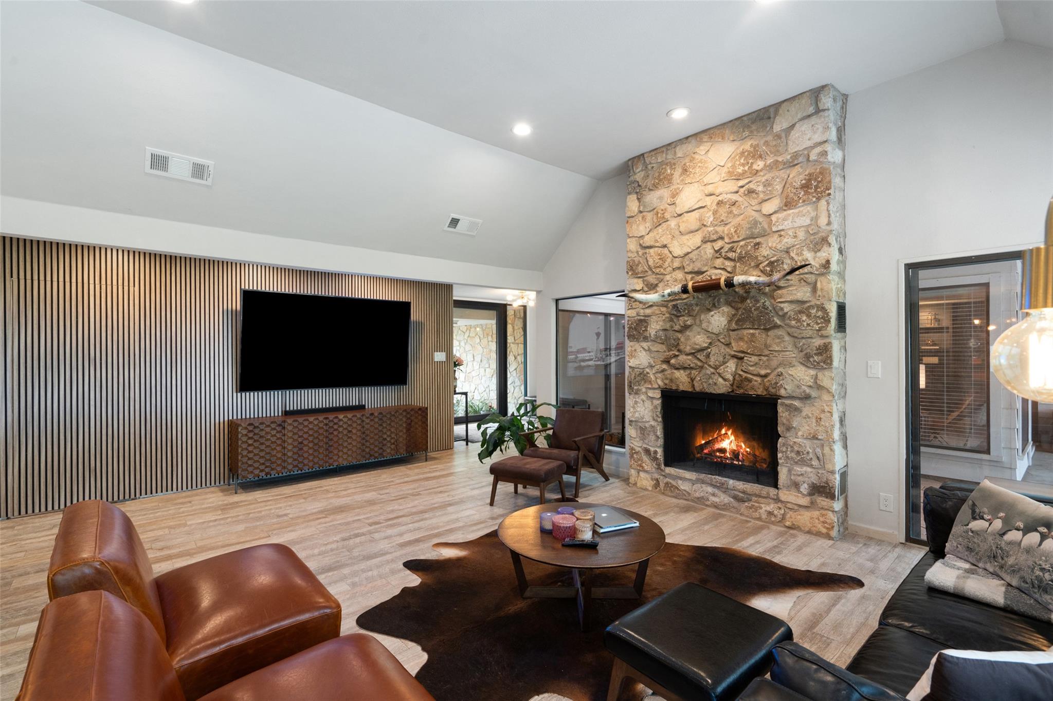 113 Comet, Lakeway, TX 78734