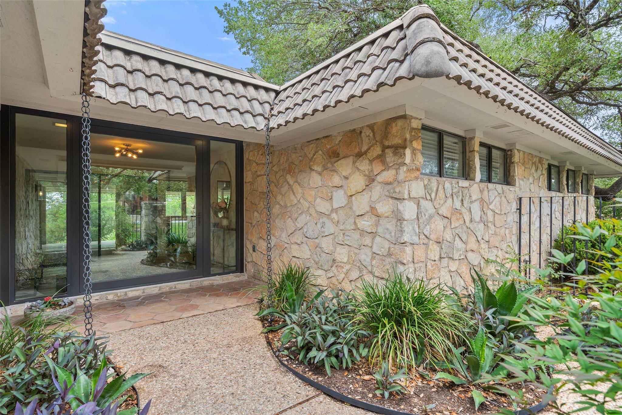 113 Comet, Lakeway, TX 78734