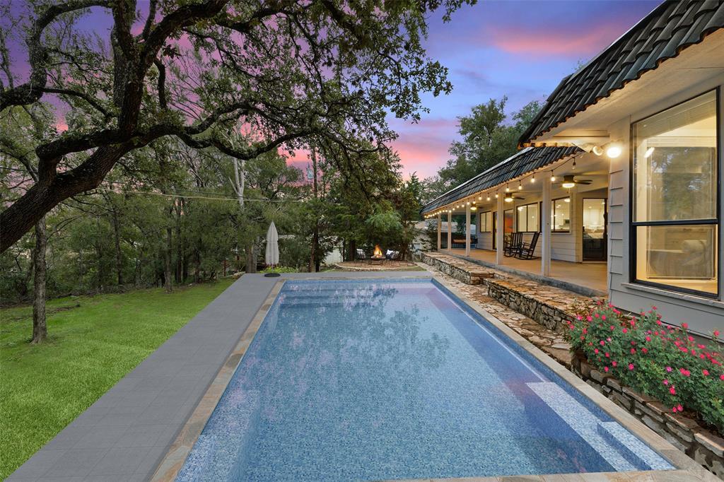 113 Comet, Lakeway, TX 78734