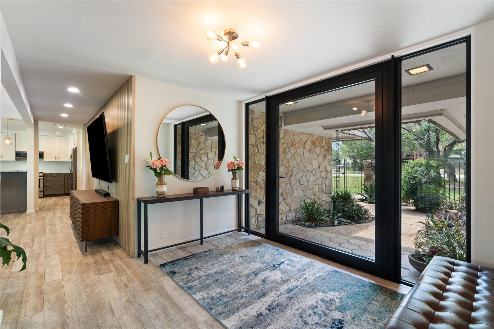 113 Comet, Lakeway, TX 78734