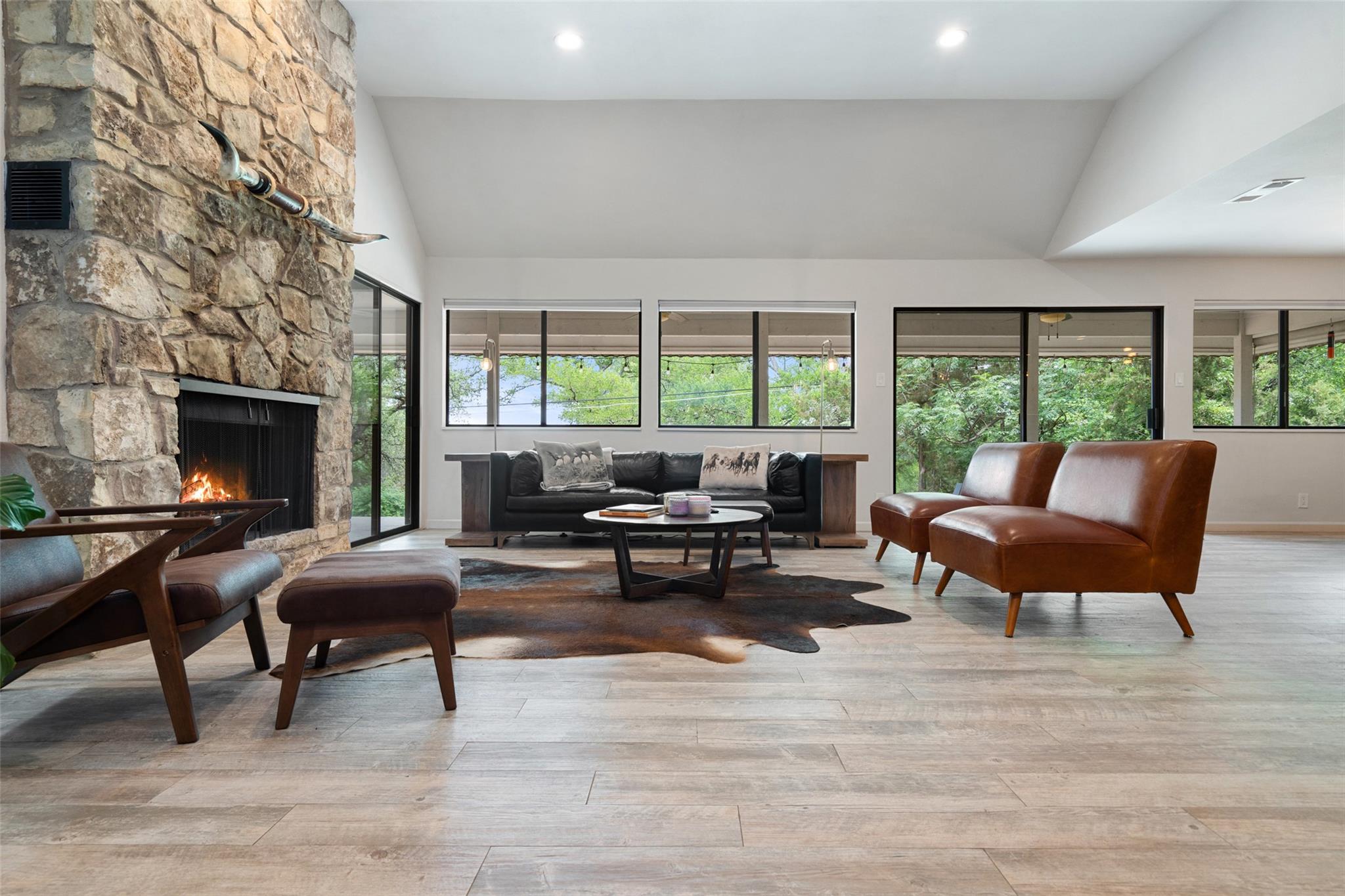 113 Comet, Lakeway, TX 78734